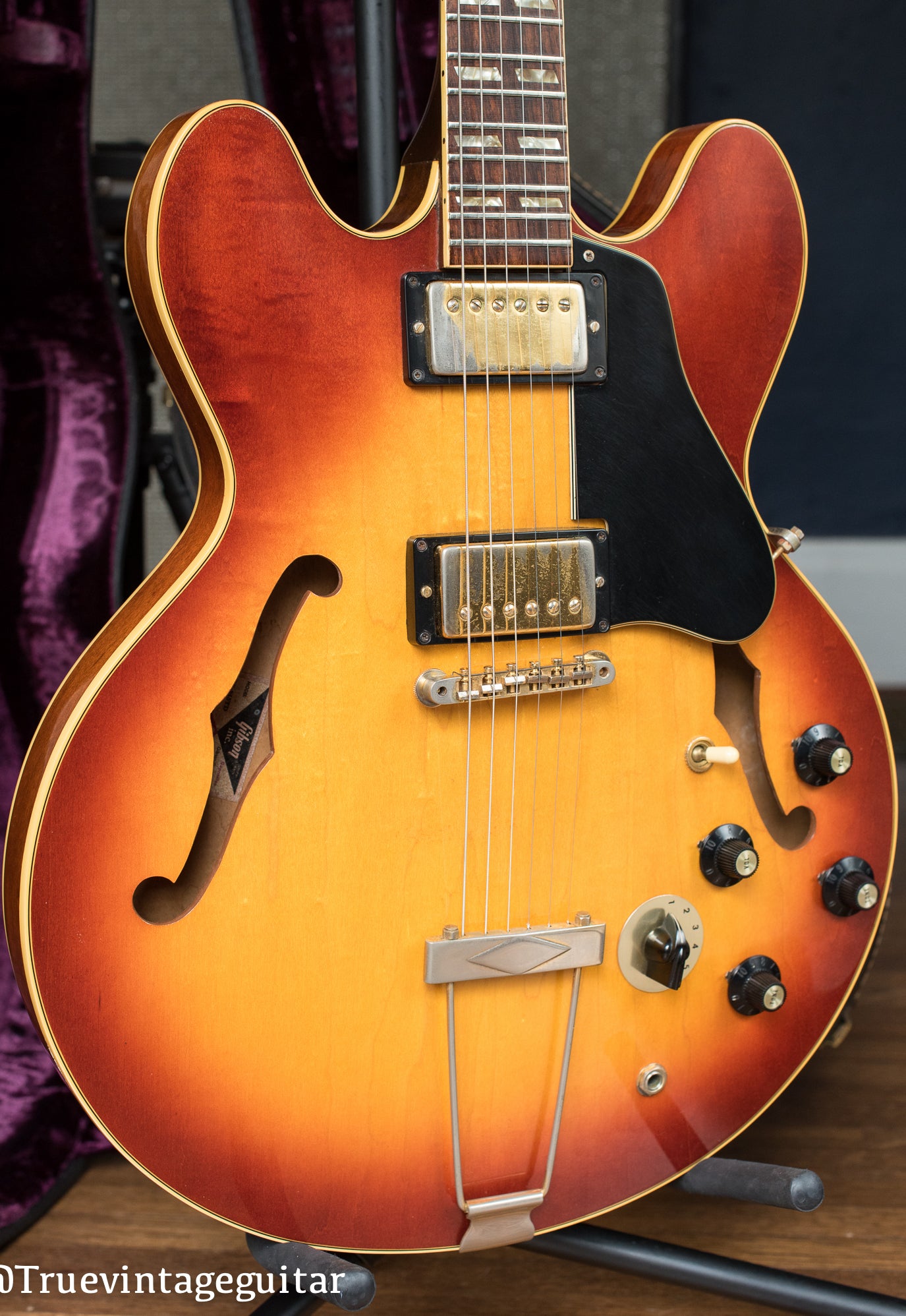 Vintage 1972 Gibson ES-345 Stereo Sunburst