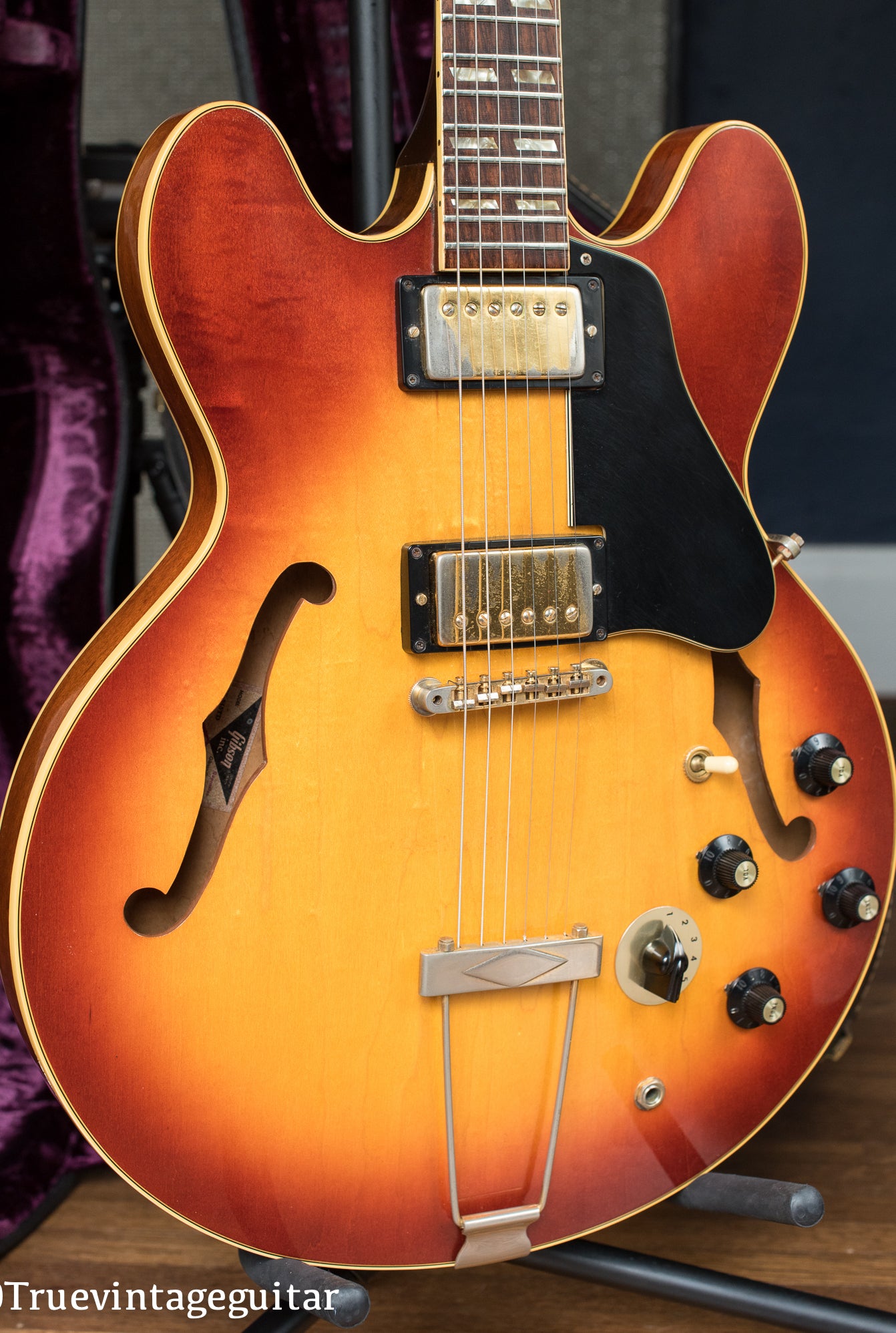 Vintage 1972 Gibson ES-345 Stereo Sunburst