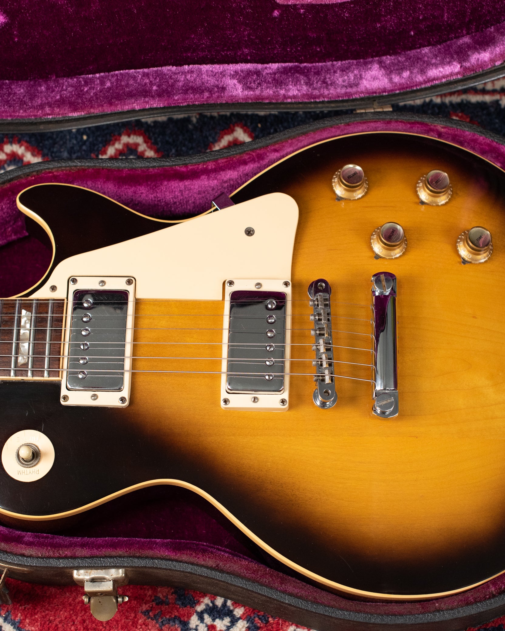 1974 Gibson Les Paul Standard guitar