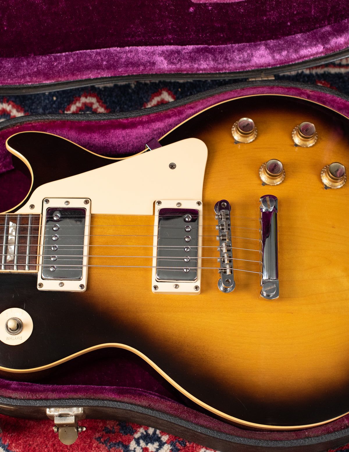 1974 Gibson Les Paul Standard guitar