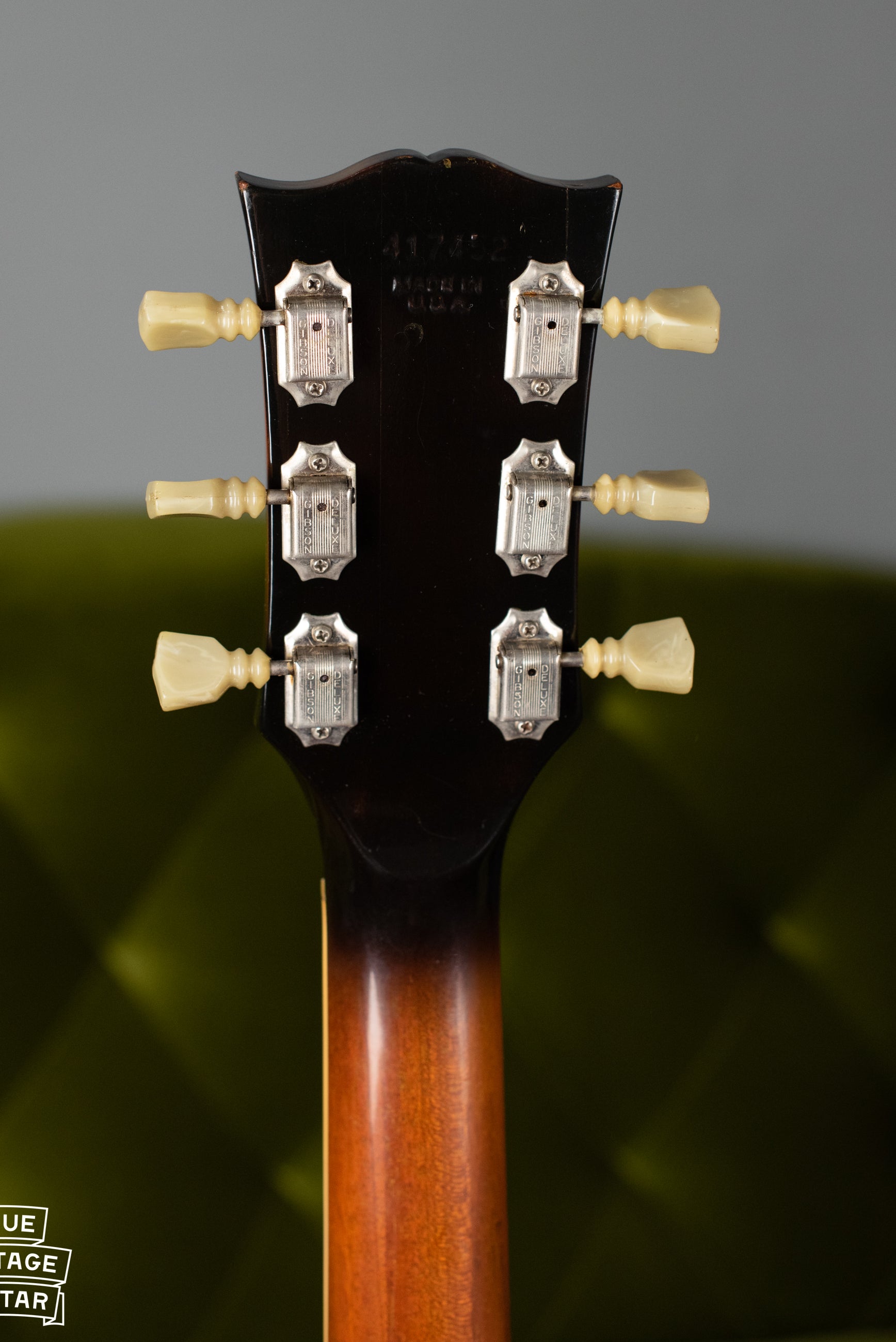 headstock, Gibson double line tuners