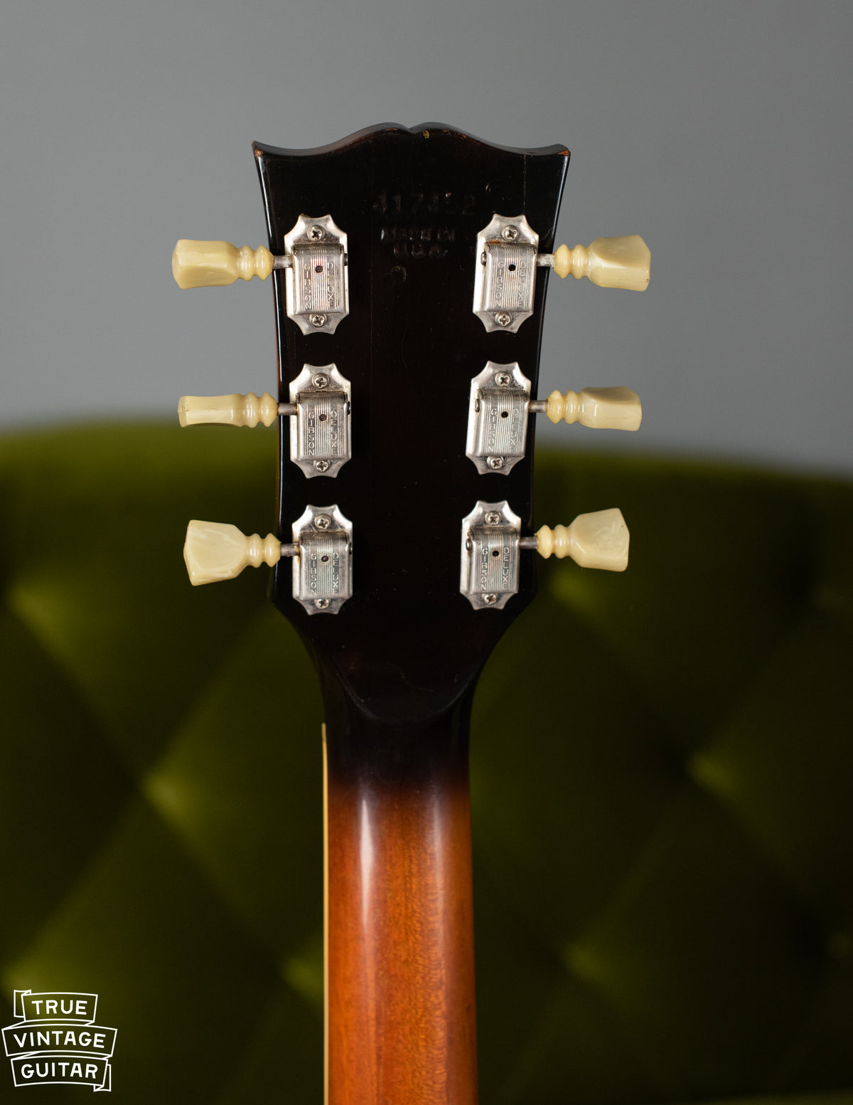 headstock, Gibson double line tuners