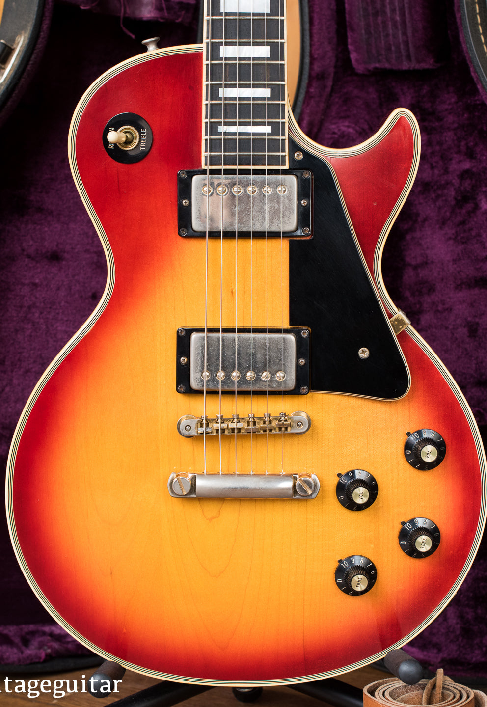 Body, Vintage 1974 Gibson Les Paul Custom Cherry Sunburst