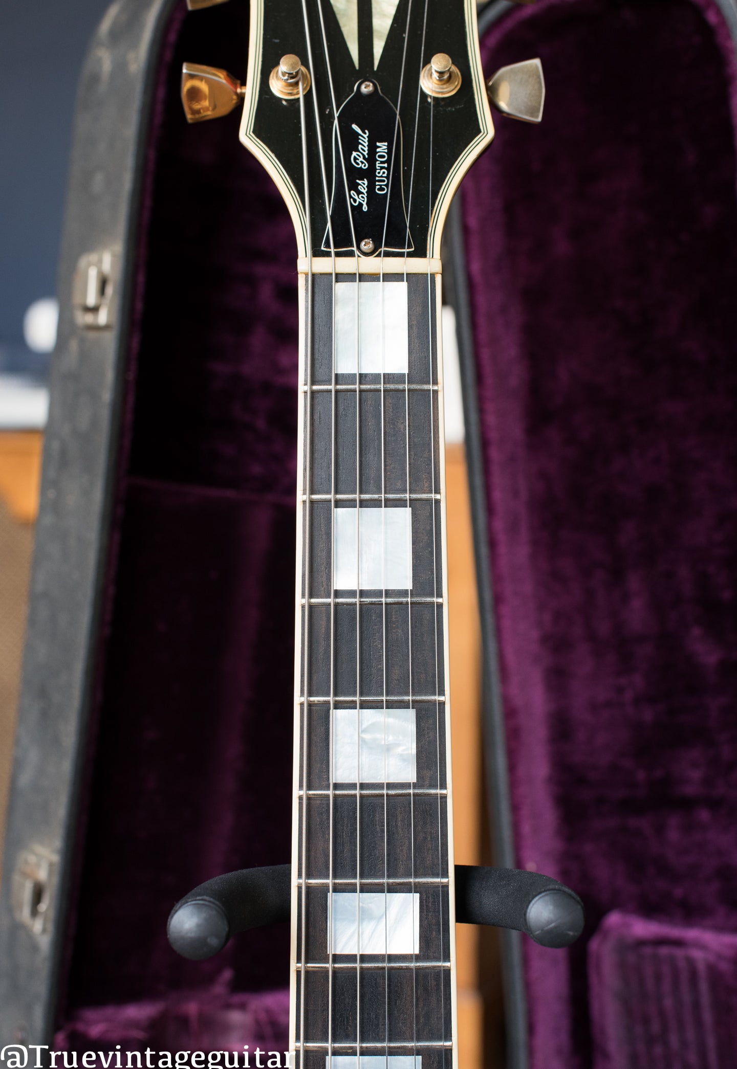 Pearl block fretboard markers, Vintage 1974 Gibson Les Paul Custom Cherry Sunburst