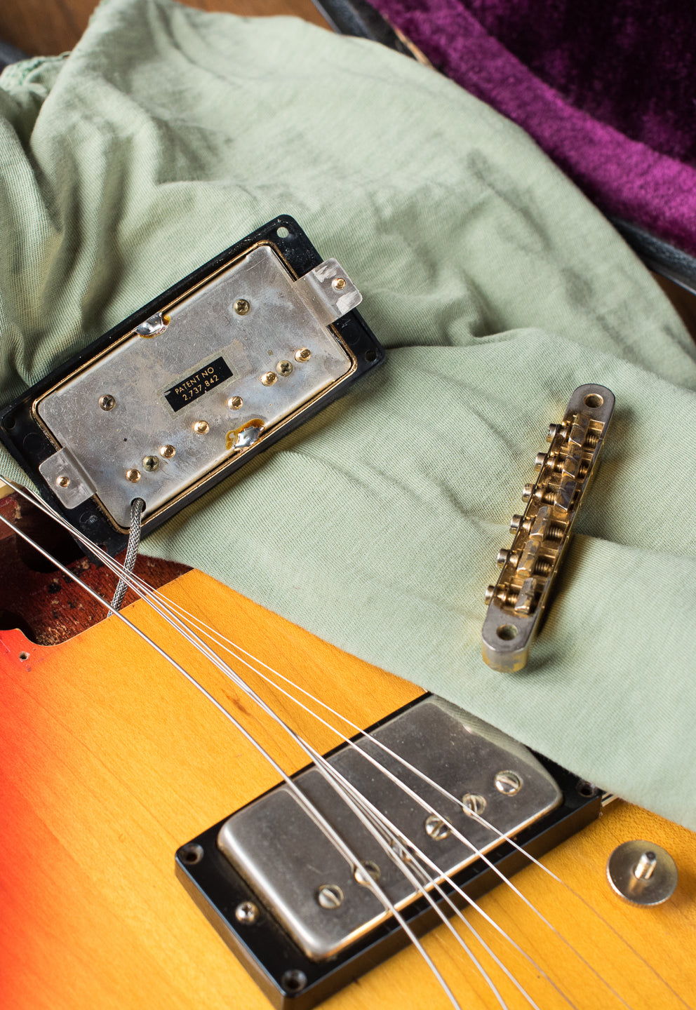 Patent sticker pickups, Vintage 1974 Gibson Les Paul Custom Cherry Sunburst