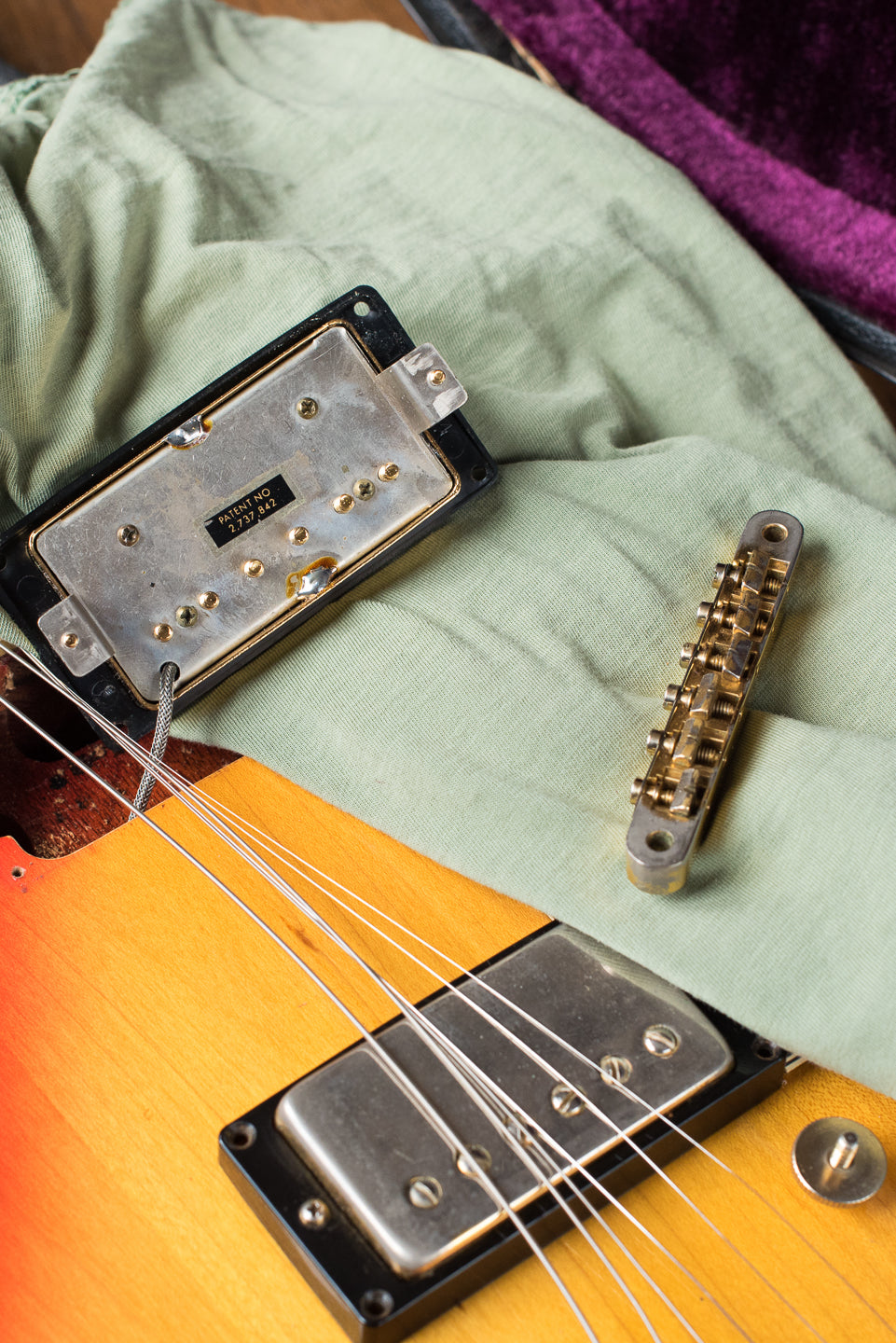 Patent sticker pickups, Vintage 1974 Gibson Les Paul Custom Cherry Sunburst