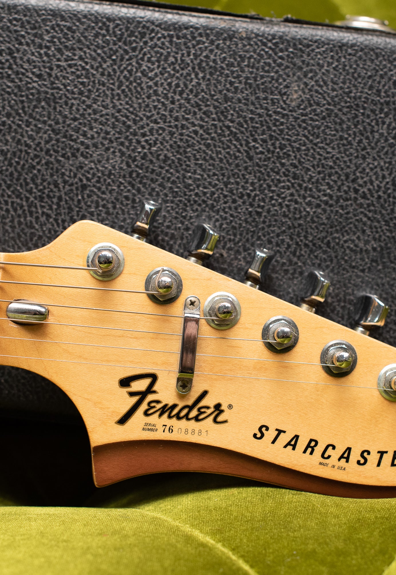 Headstock, Vintage 1976 Fender Starcaster Sunburst guitar