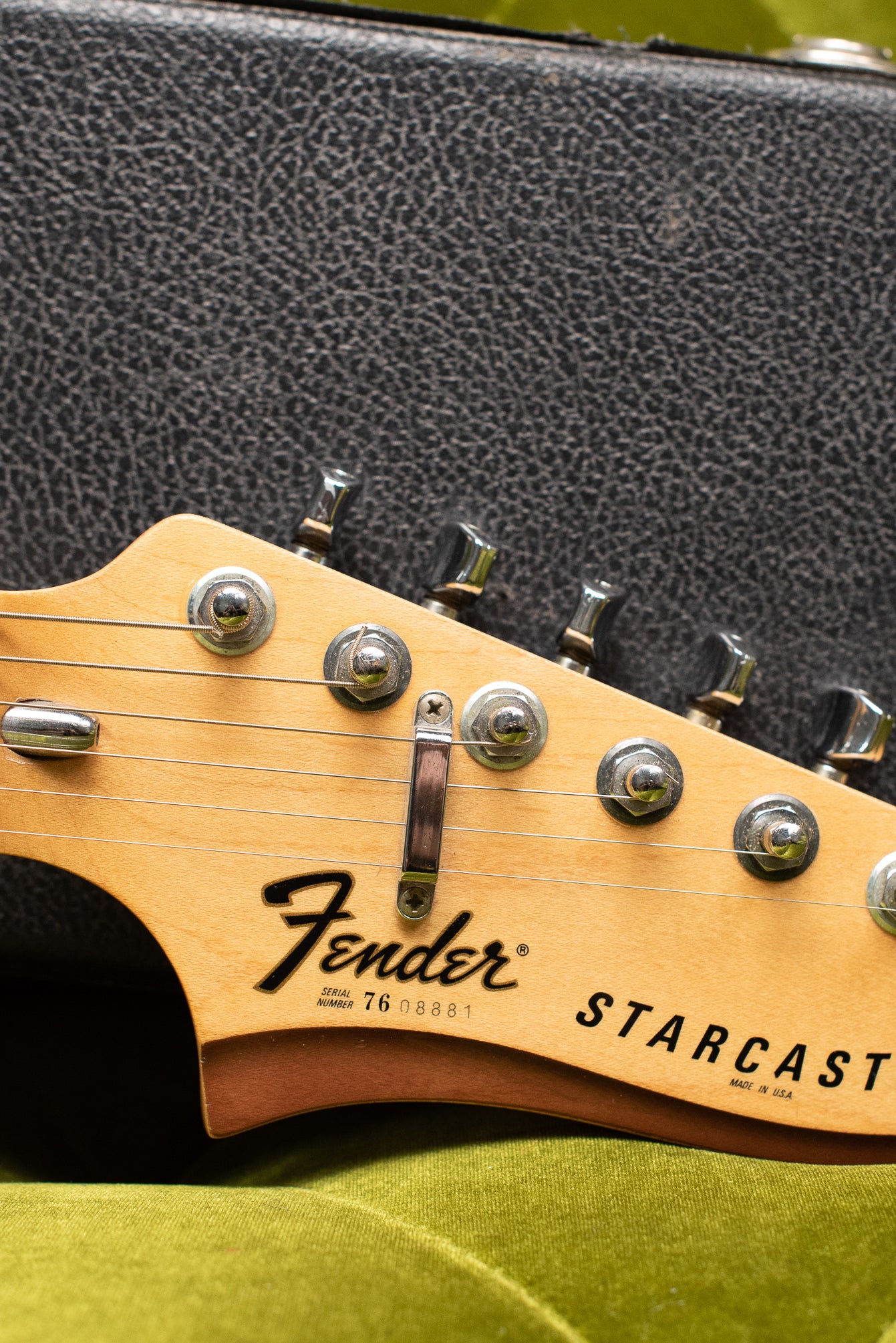 Headstock, Vintage 1976 Fender Starcaster Sunburst guitar