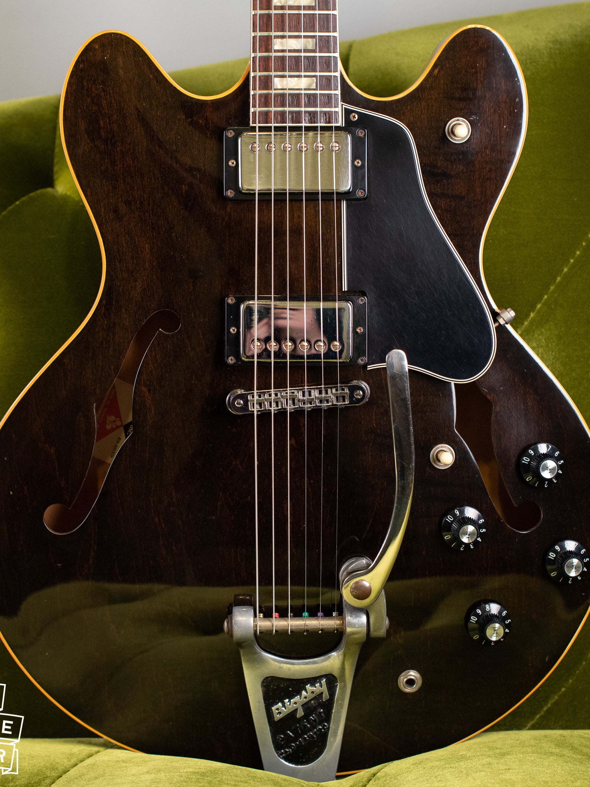 Vintage 1977 Gibson ES-335 Walnut with Bigsby