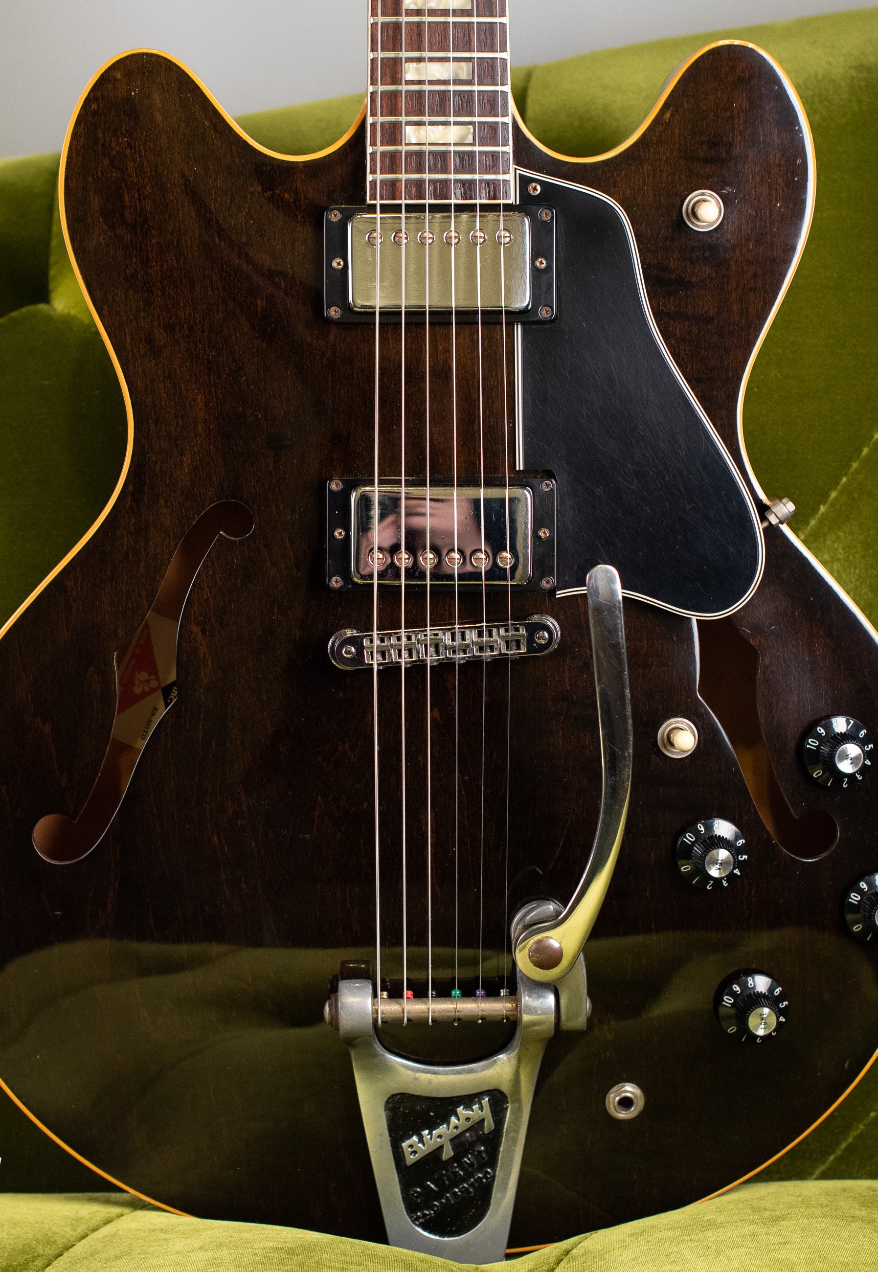 Vintage 1977 Gibson ES-335 Walnut with Bigsby