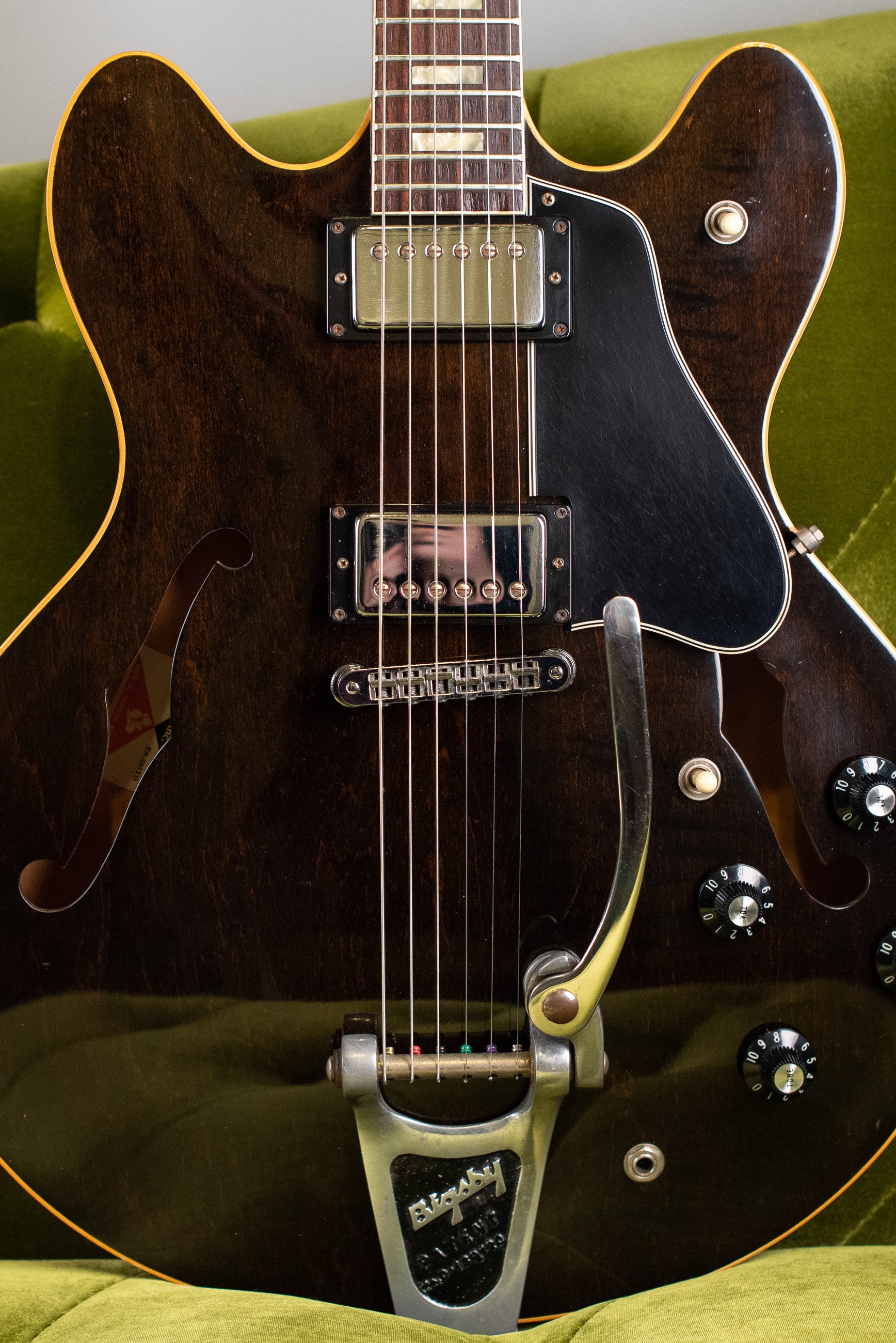 Vintage 1977 Gibson ES-335 Walnut with Bigsby