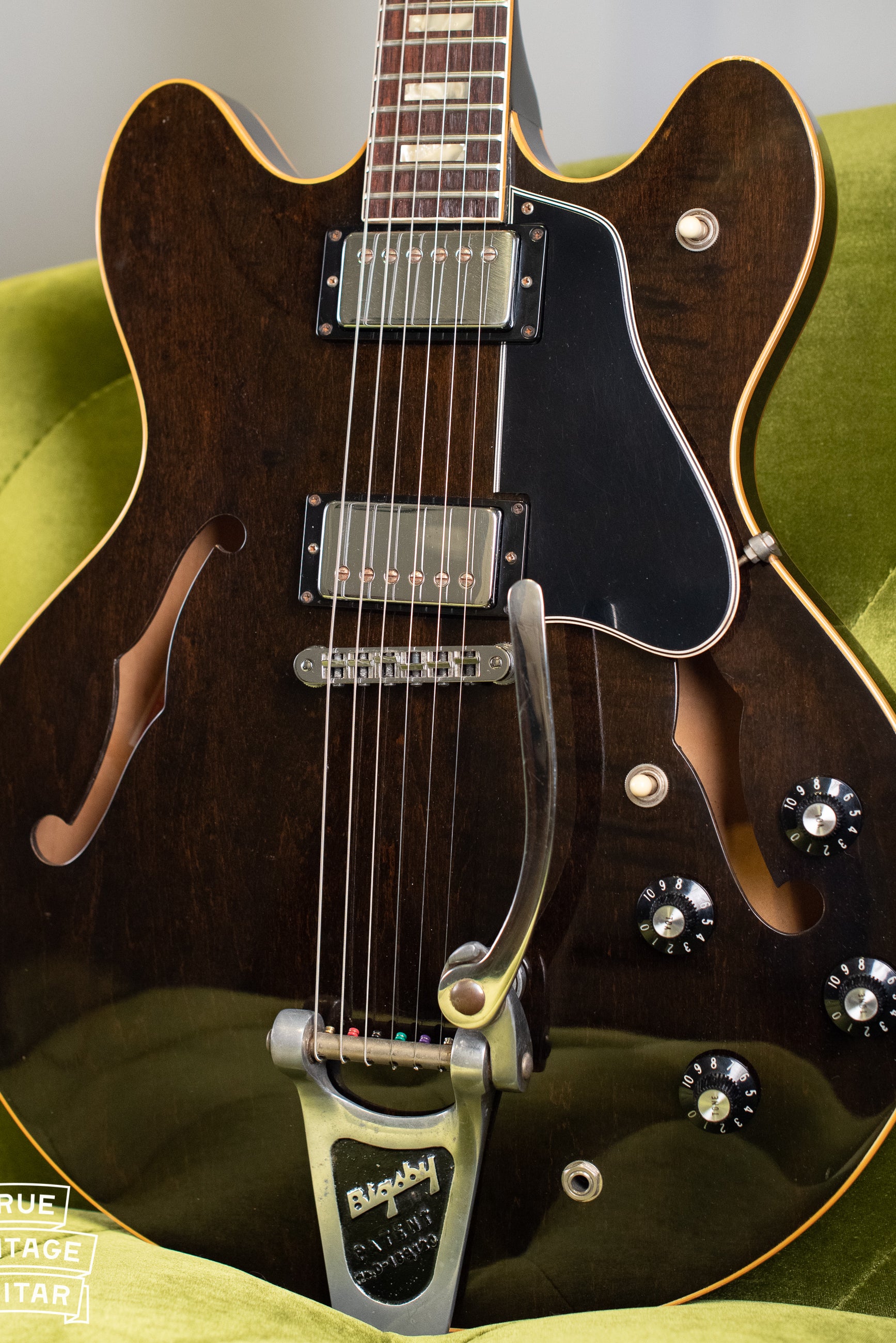 Vintage 1977 Gibson ES-335 Walnut with Bigsby
