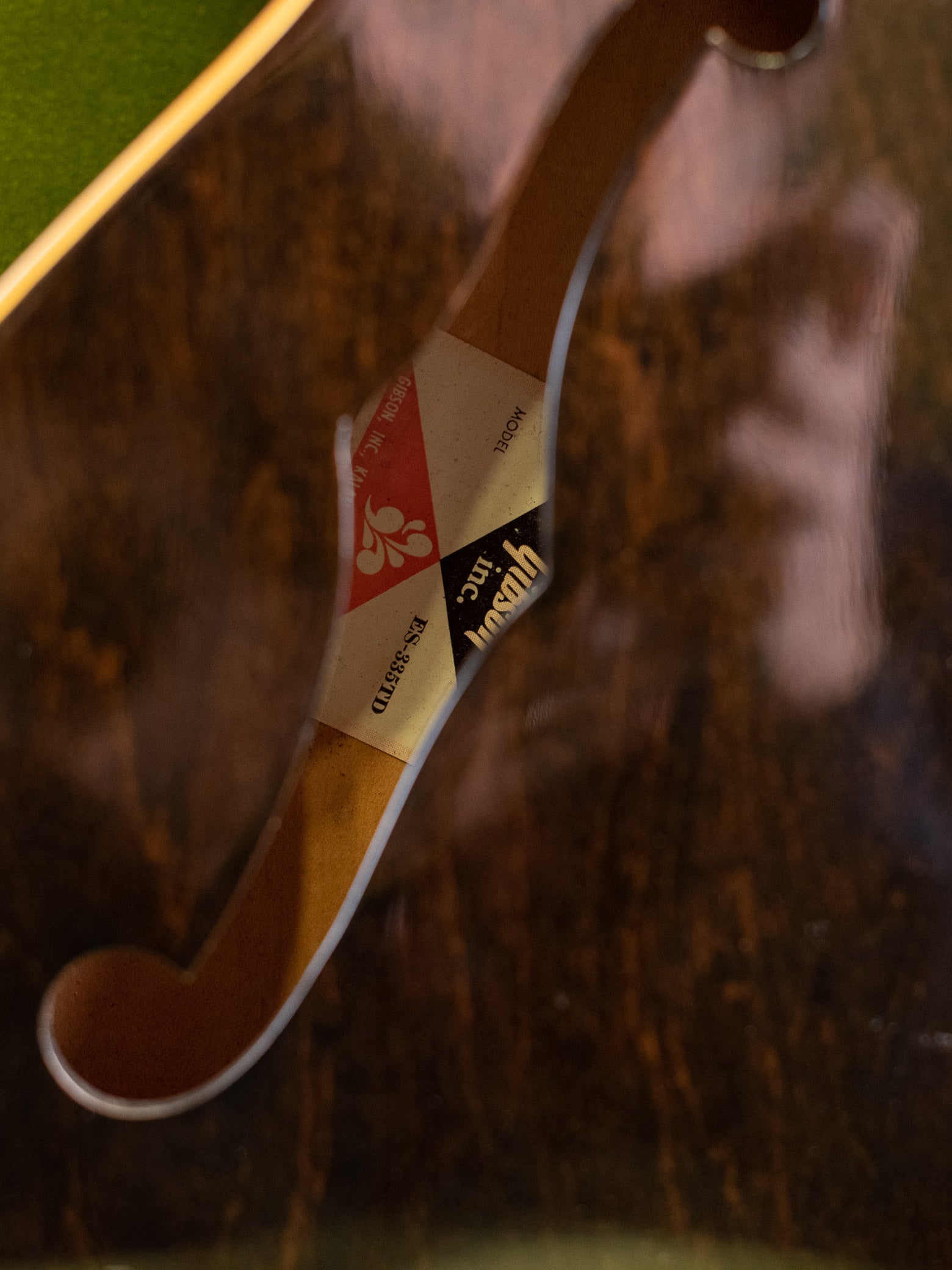 Norlin era interior label, Vintage 1977 Gibson ES-335 Walnut with Bigsby