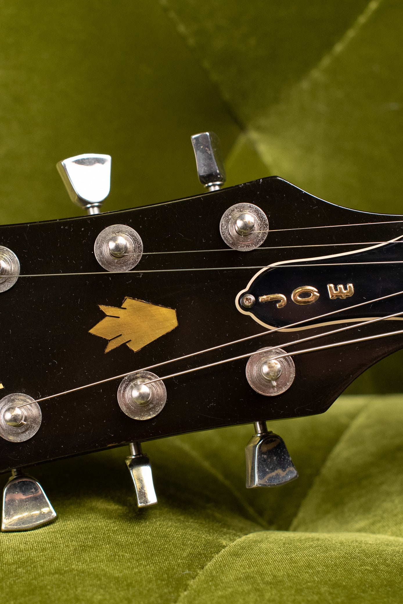 headstock, Vintage 1977 Gibson ES-335 Walnut with Bigsby