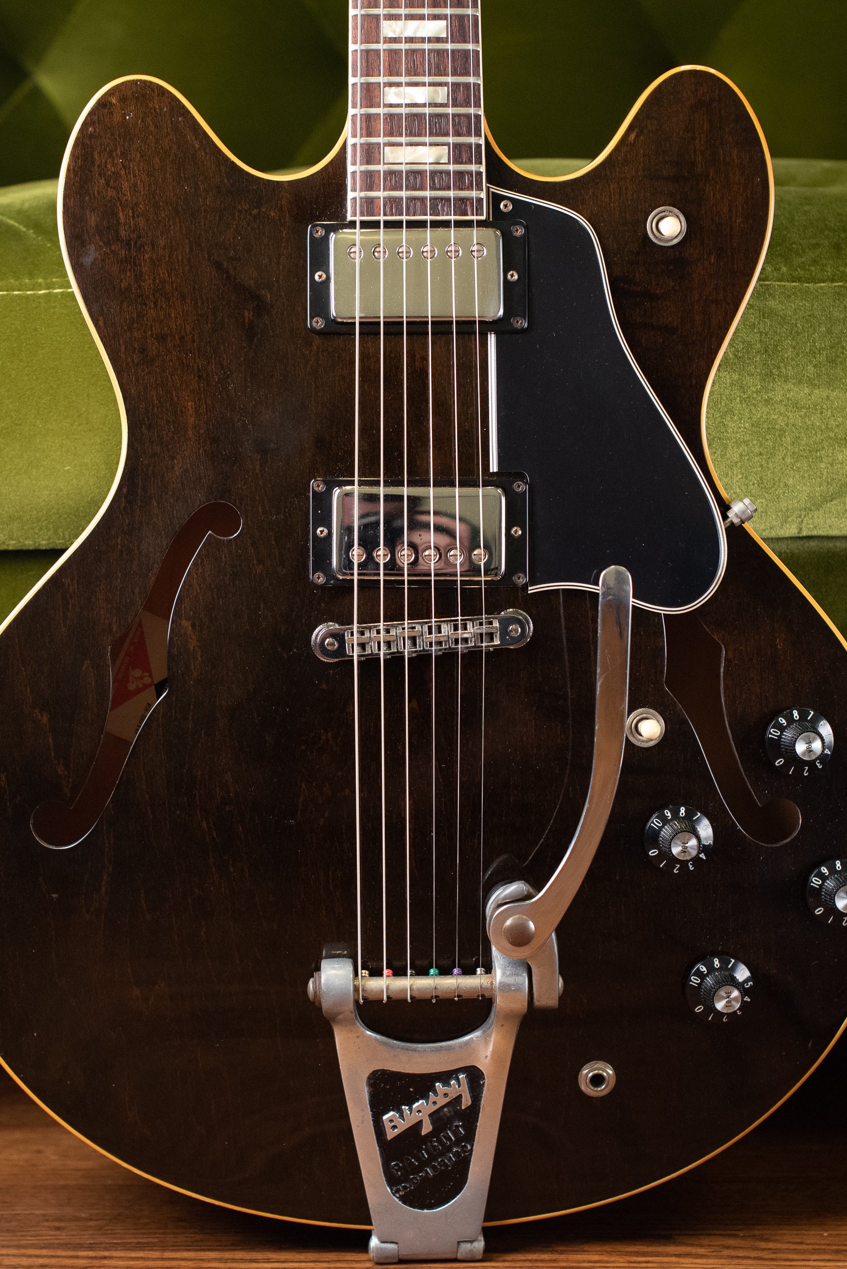 Vintage 1977 Gibson ES-335 Walnut with Bigsby
