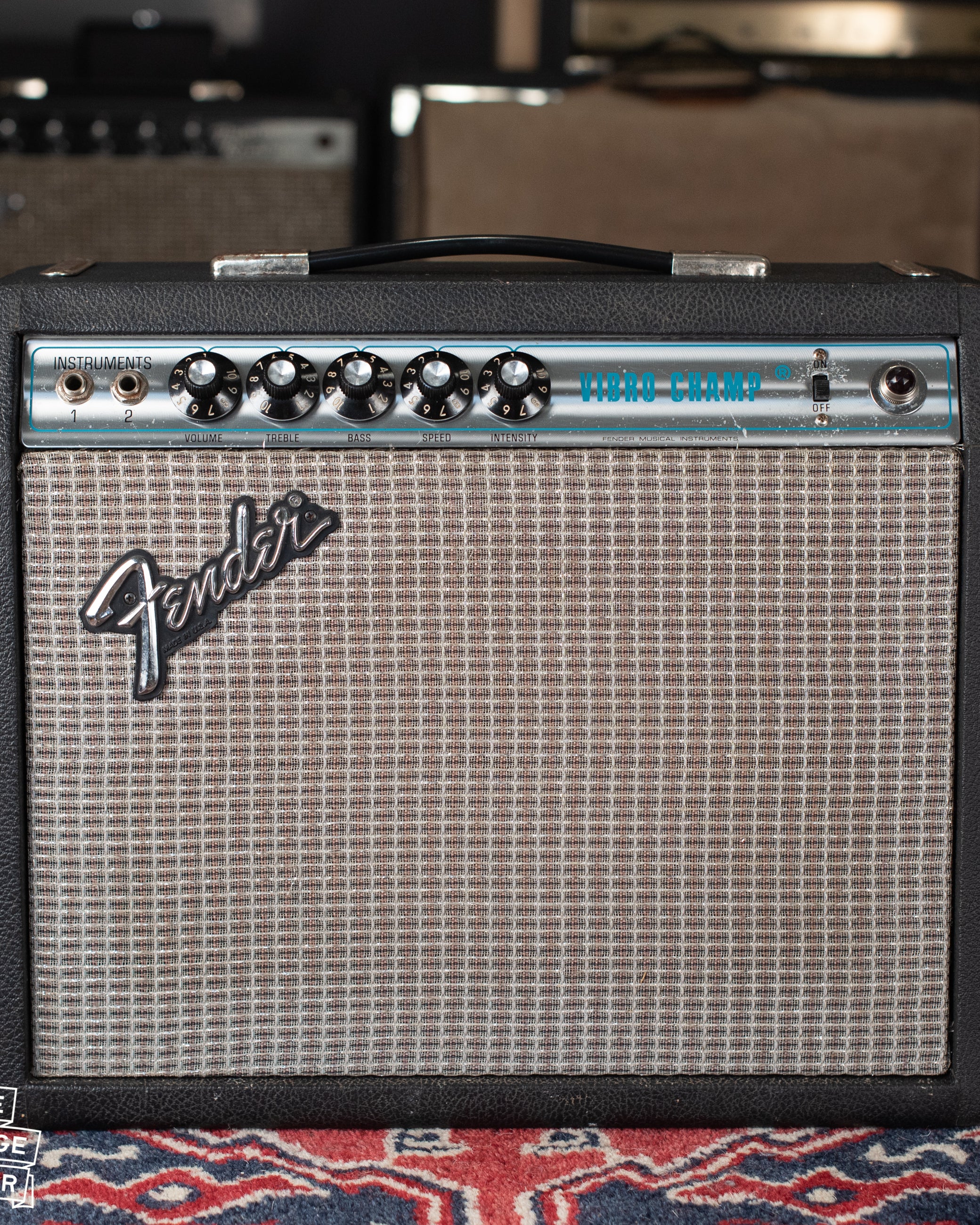 Silverface Fender Vibro Champ amp