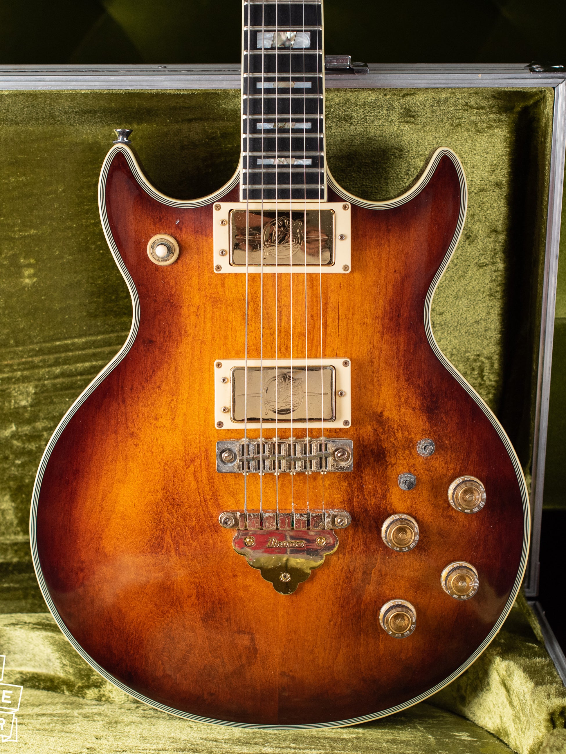 Vintage 1978 Ibanez Artist 2619 electric guitar