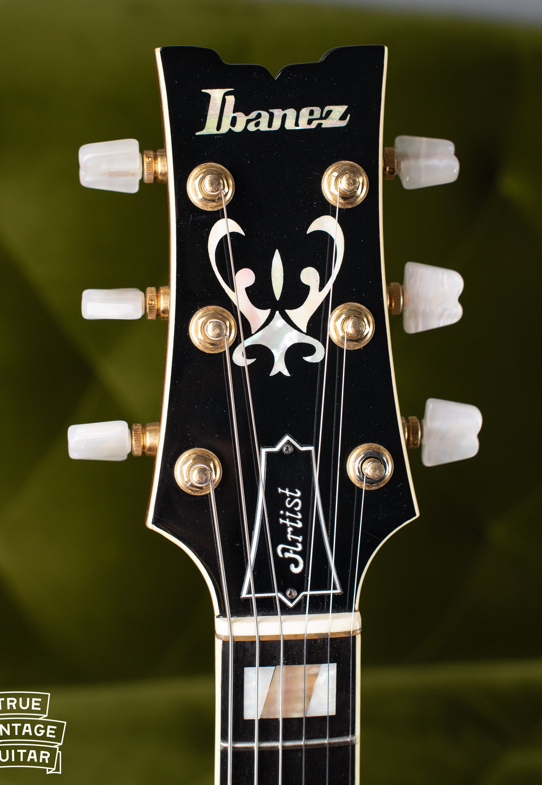 Ibanez Artist headstock, vintage 1978 guitar