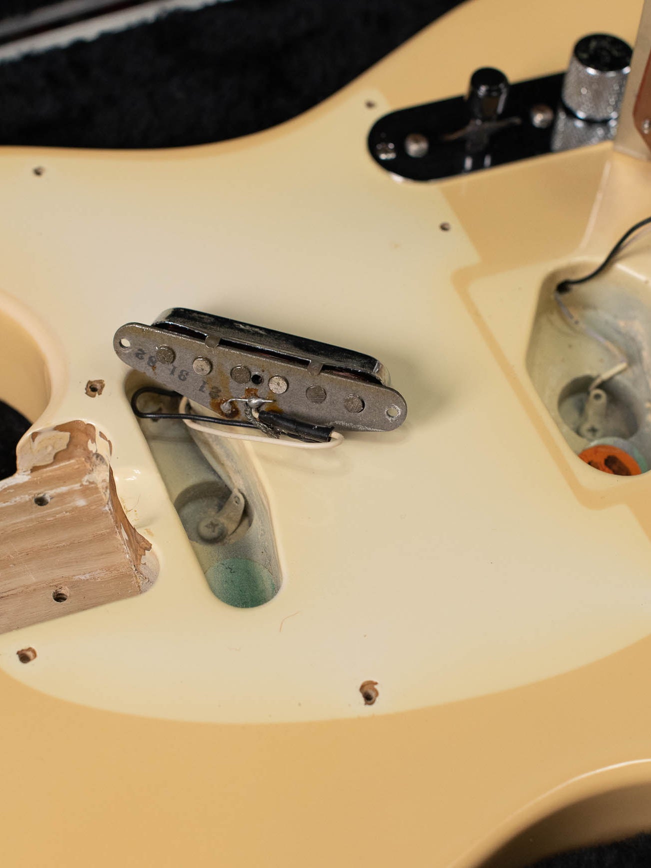 Faded Arctic White finish 1982 Fender Telecaster