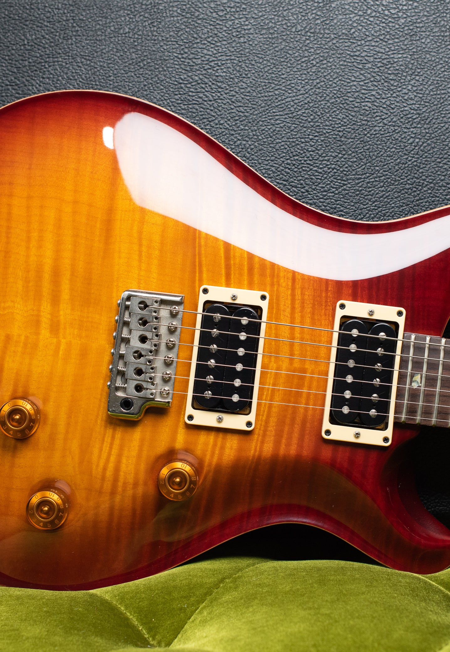 1996 Paul Reed Smith PRS Custom 24 electric guitar
