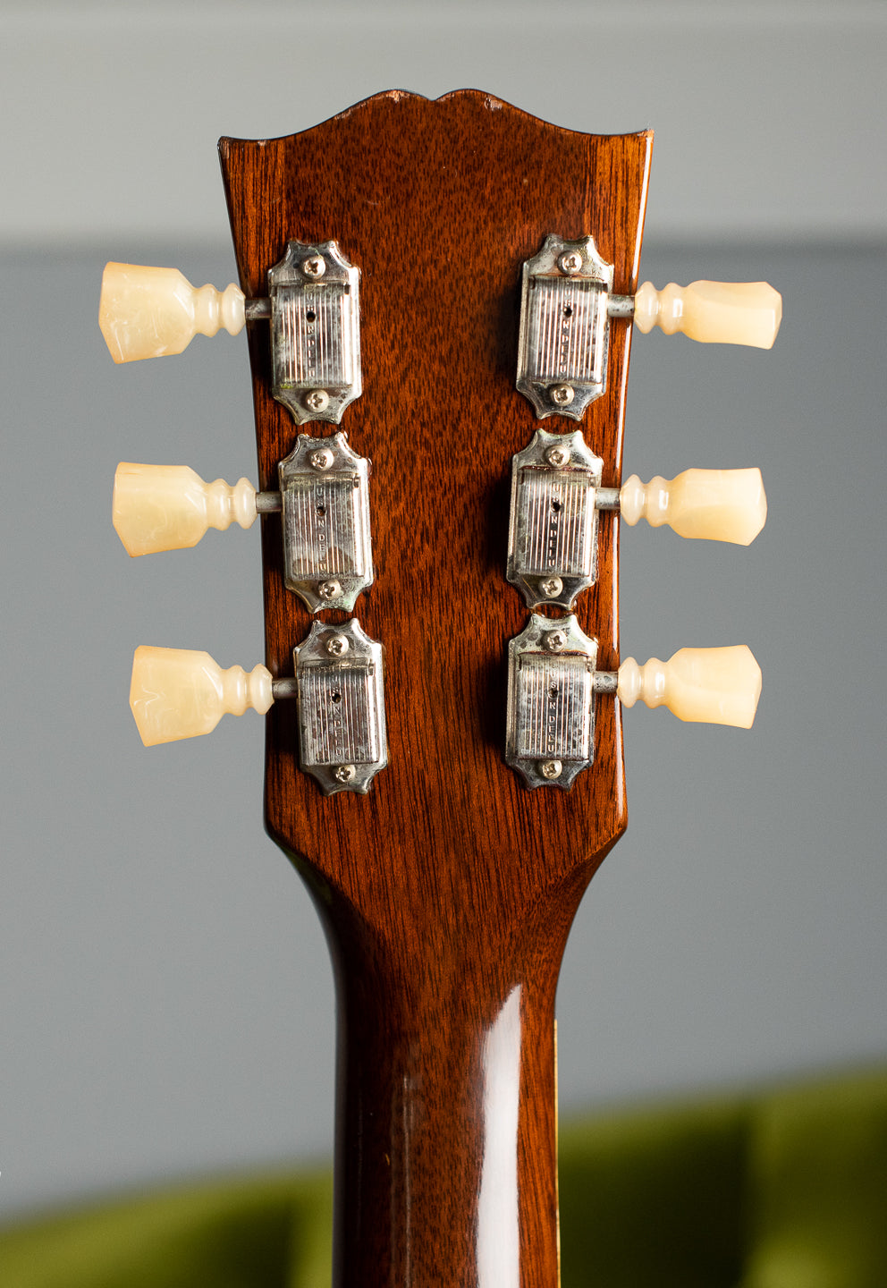 1960 Gibson ES-335TD back of headstock tuners