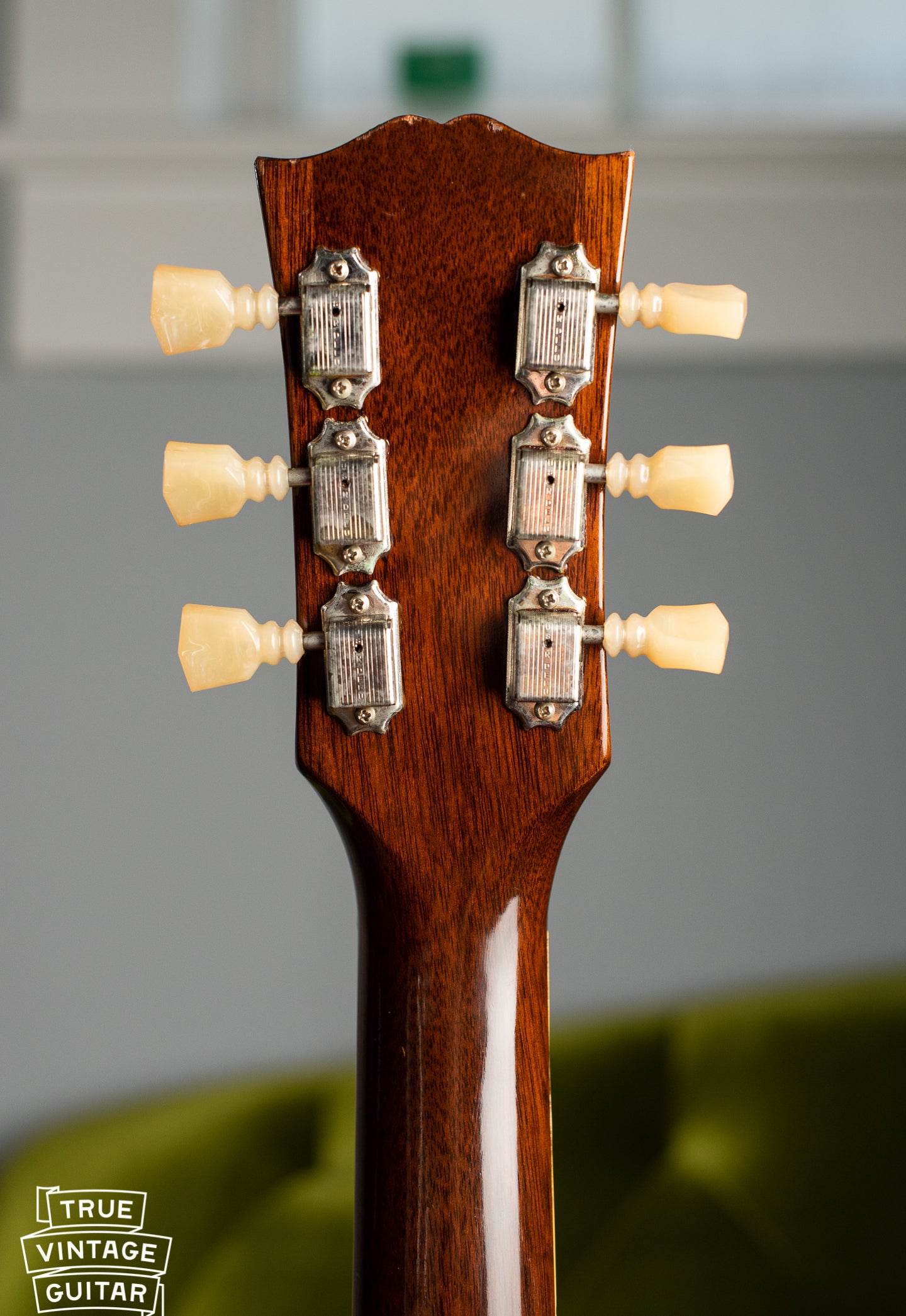 1960 Gibson ES-335TD back of neck kluson tuners