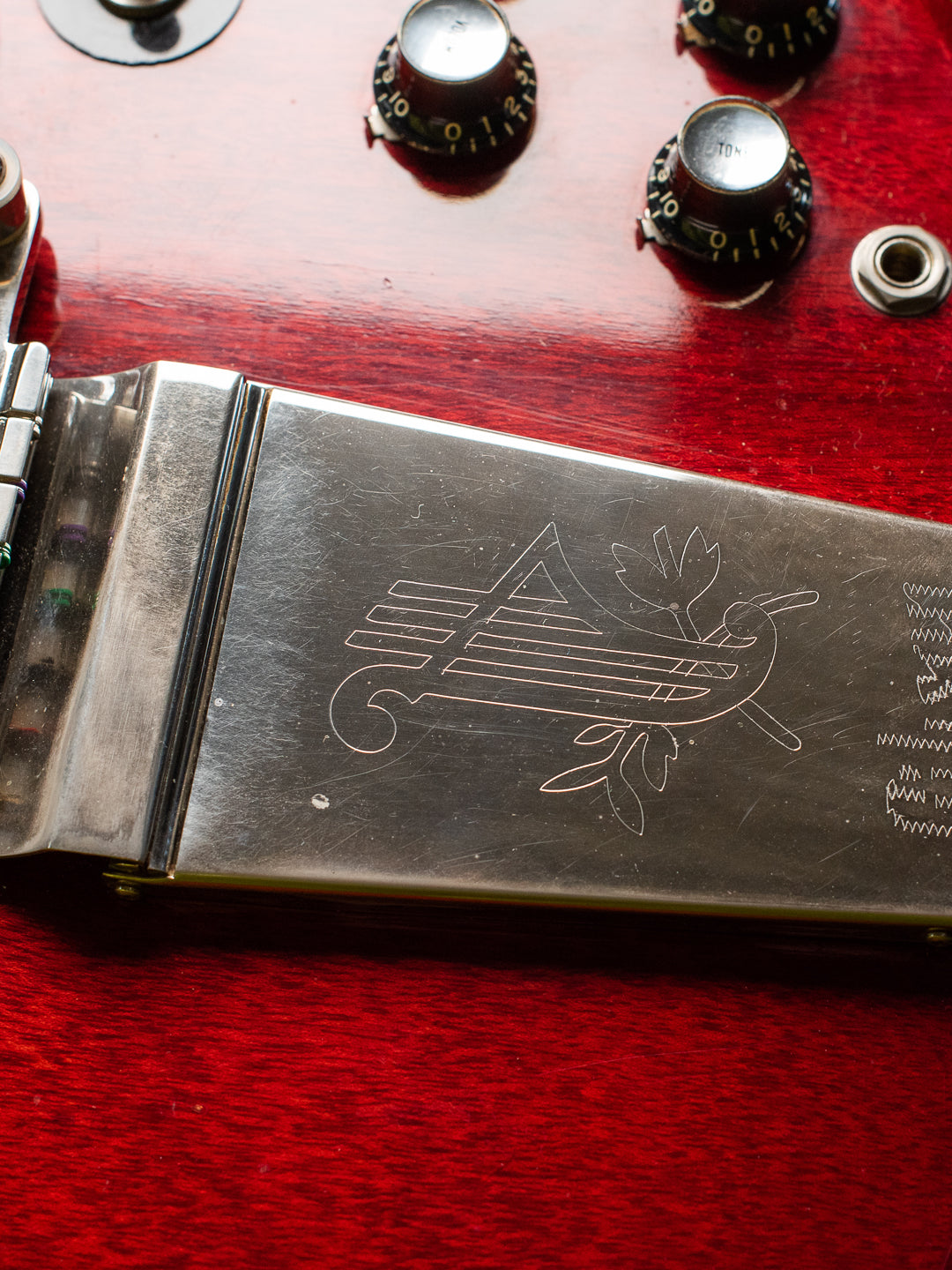 Gibson Lyre tremolo tailpiece