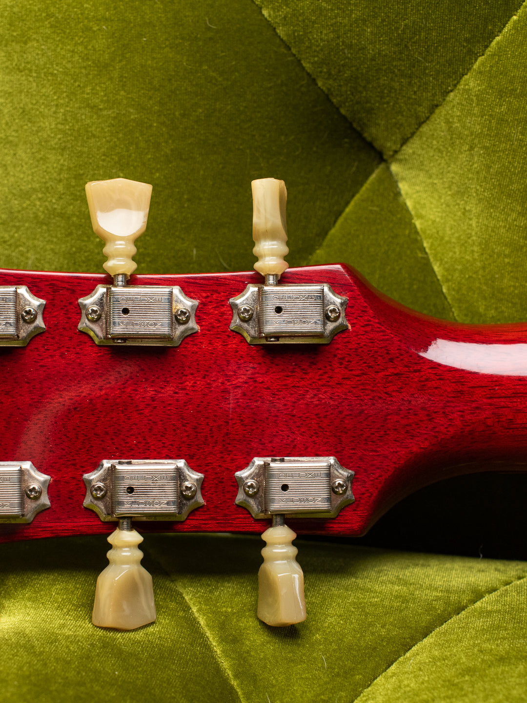 1965 Gibson SG Standard tuners