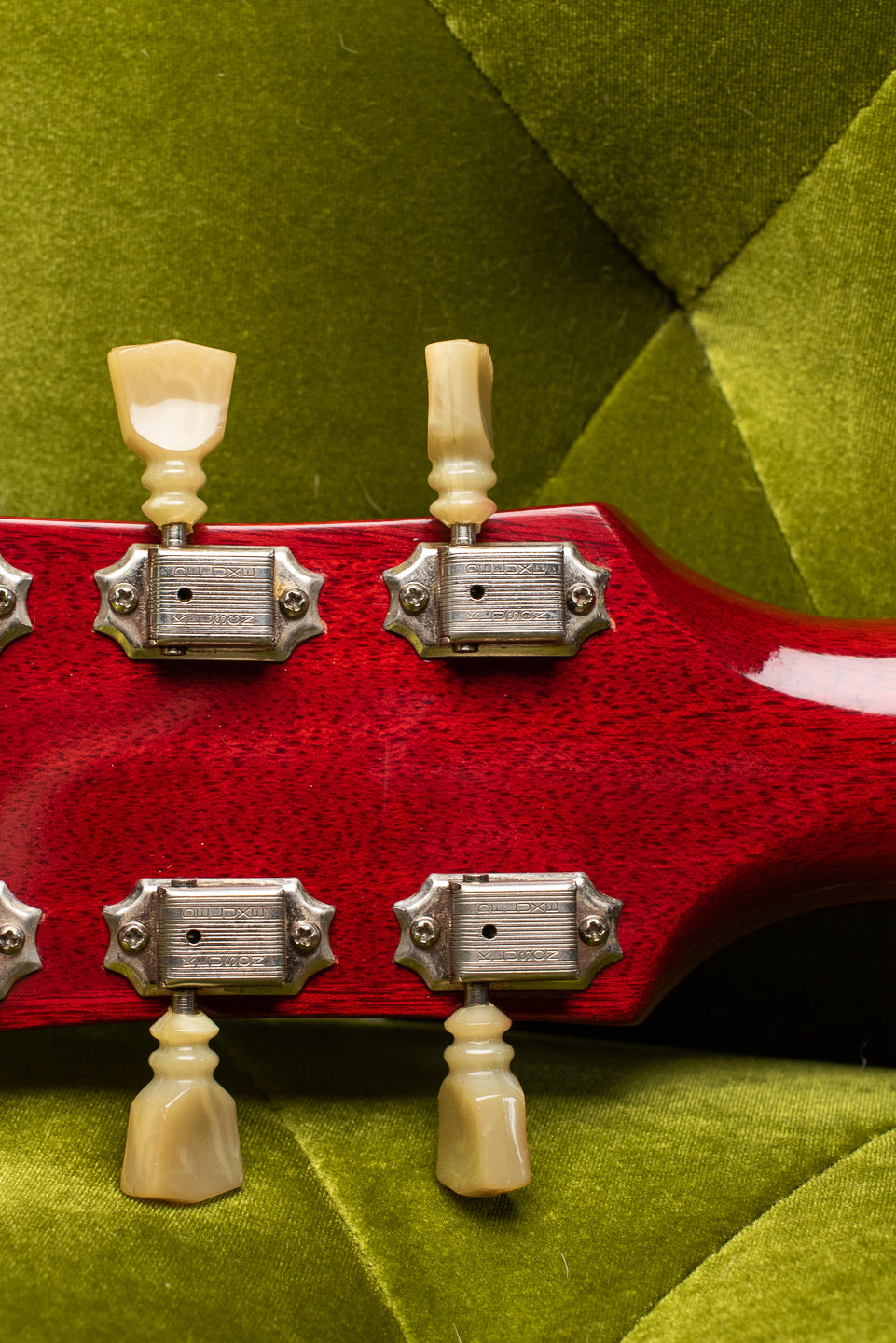 1965 Gibson SG Standard tuners