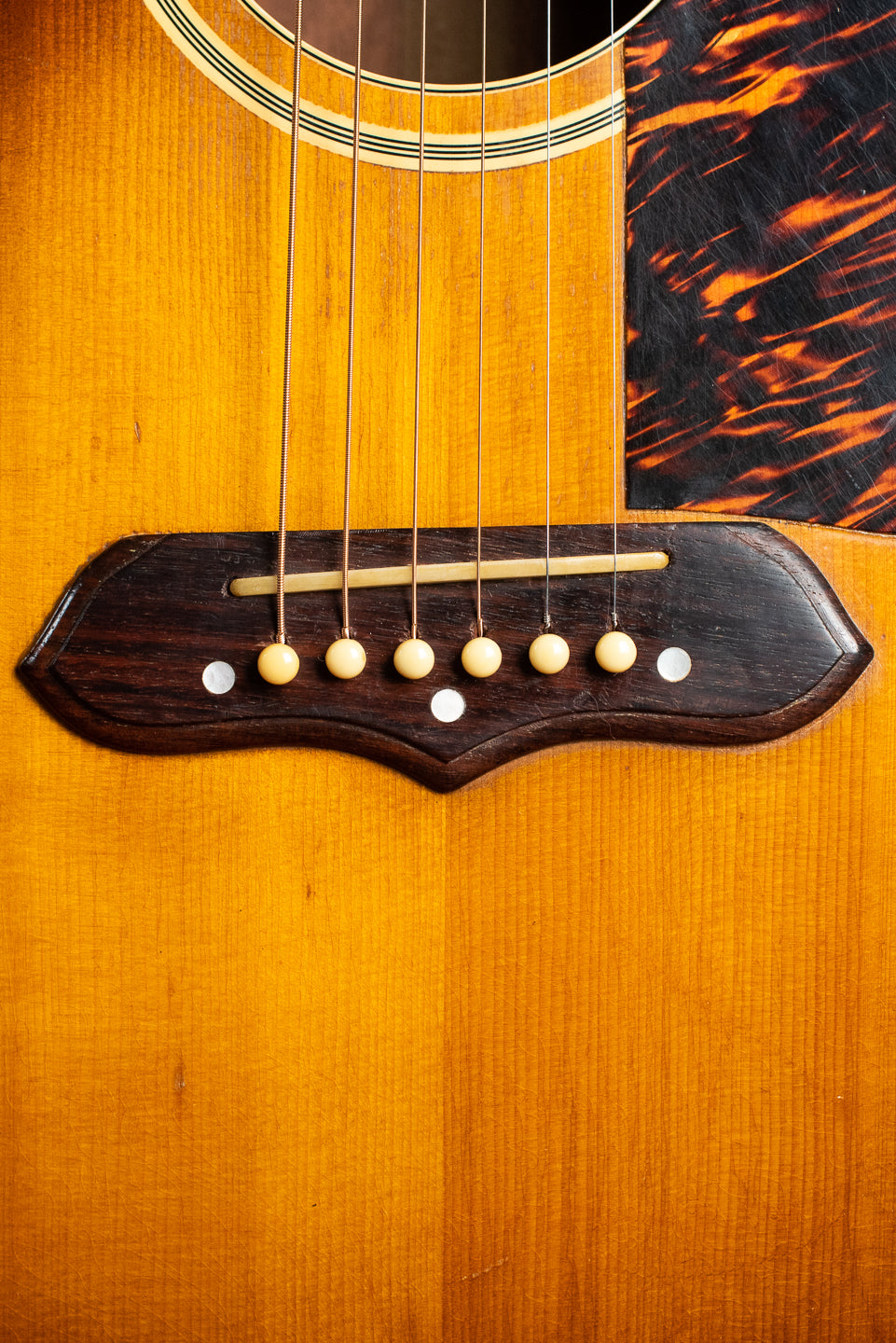 1941 Gibson Super Jumbo 100 SJ-100 bat wing bridge