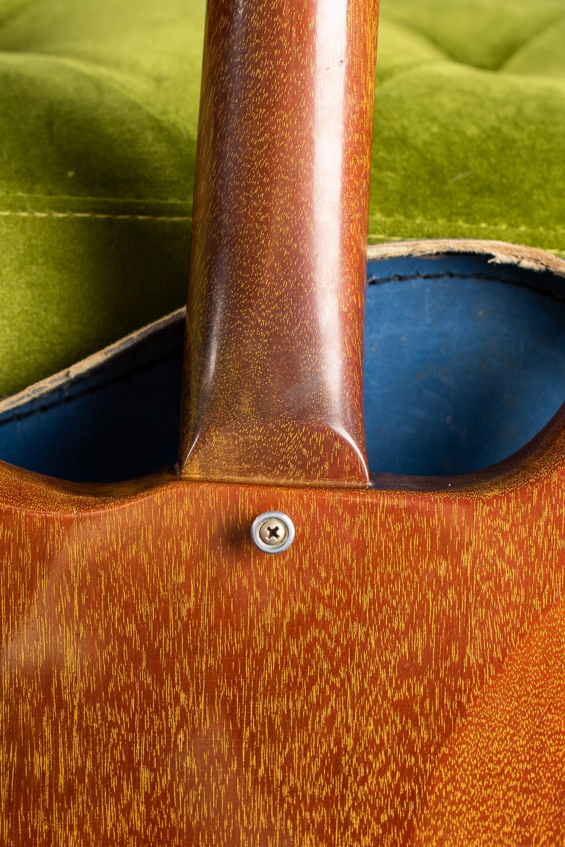 1965 Epiphone Wilshire Red Fox, neck joint