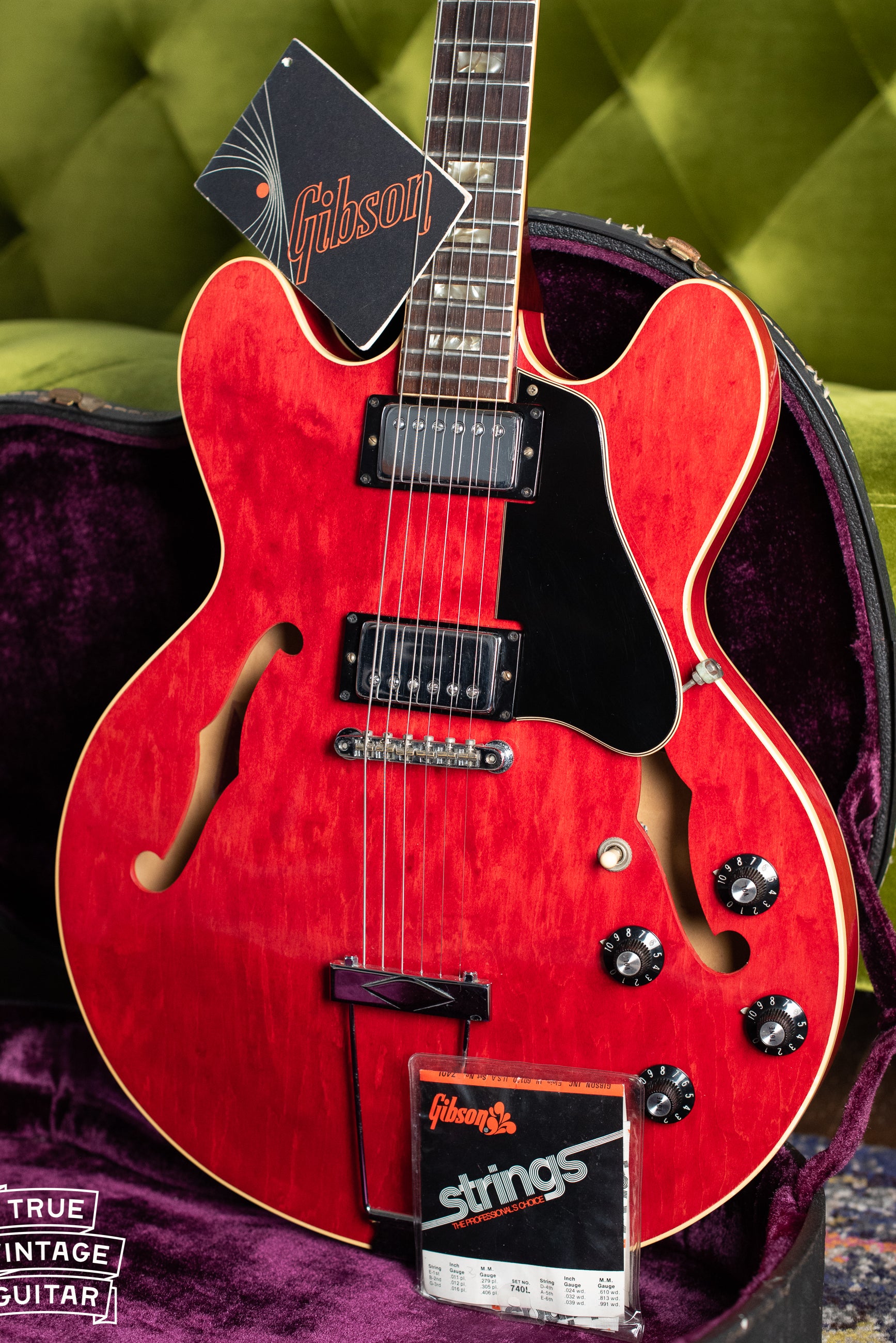 Vintage 1973 Gibson ES-335 Cherry guitar