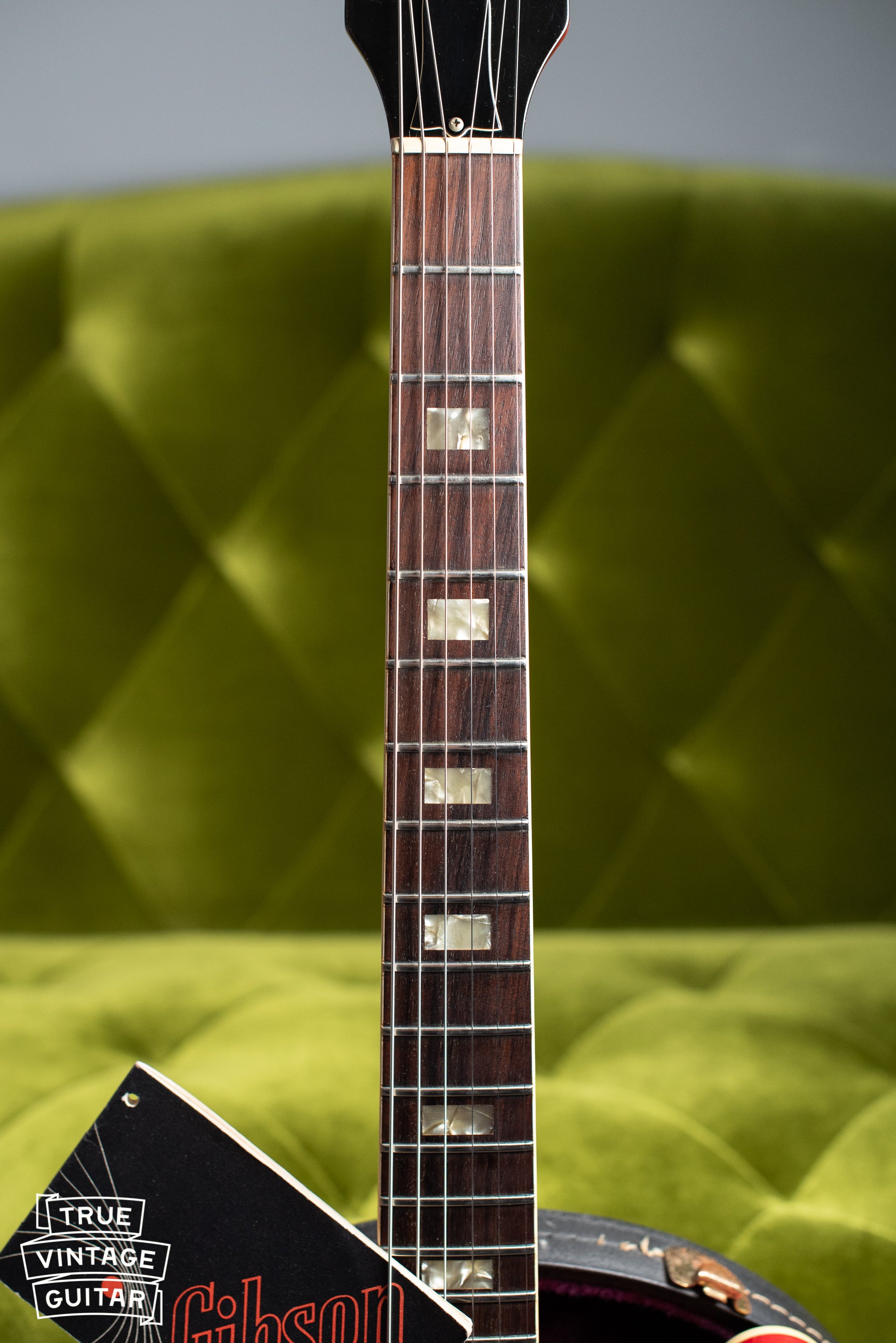 Rosewood fretboard, Block fret markers, 1973 Gibson ES-335 TD Cherry