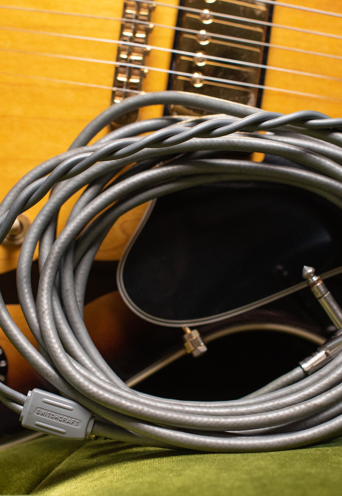 Vintage grey Switchcraft Stereo cable, 1976 Gibson ES-345 TD Sunburst