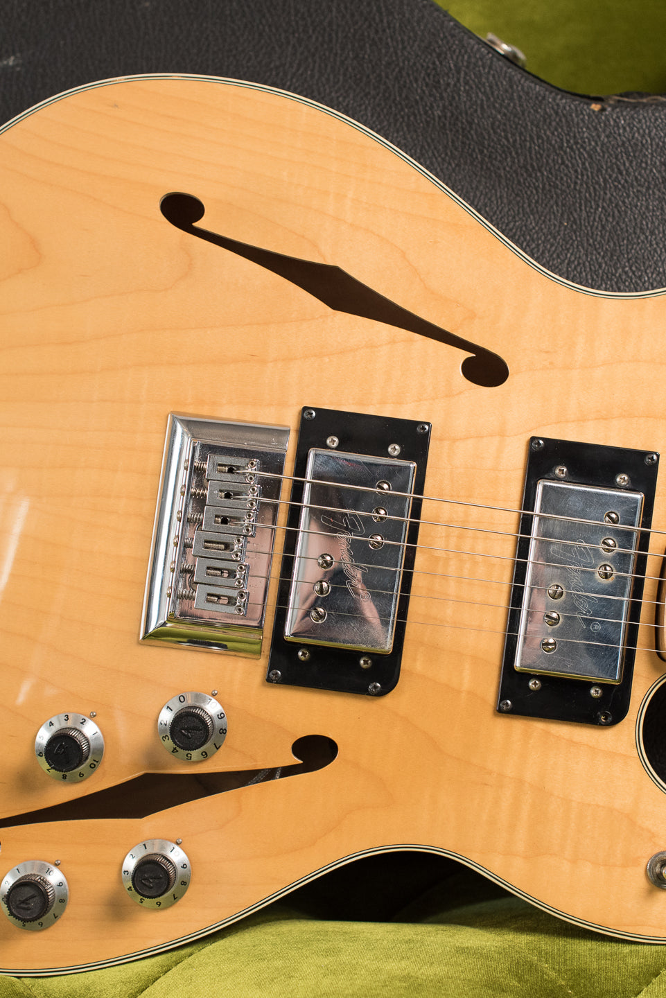 1976 Fender Starcaster Natural body