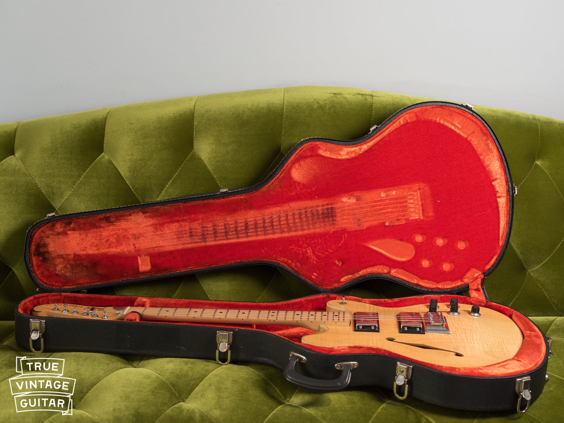 Original Case, Vintage 1976 Fender Starcaster Natural