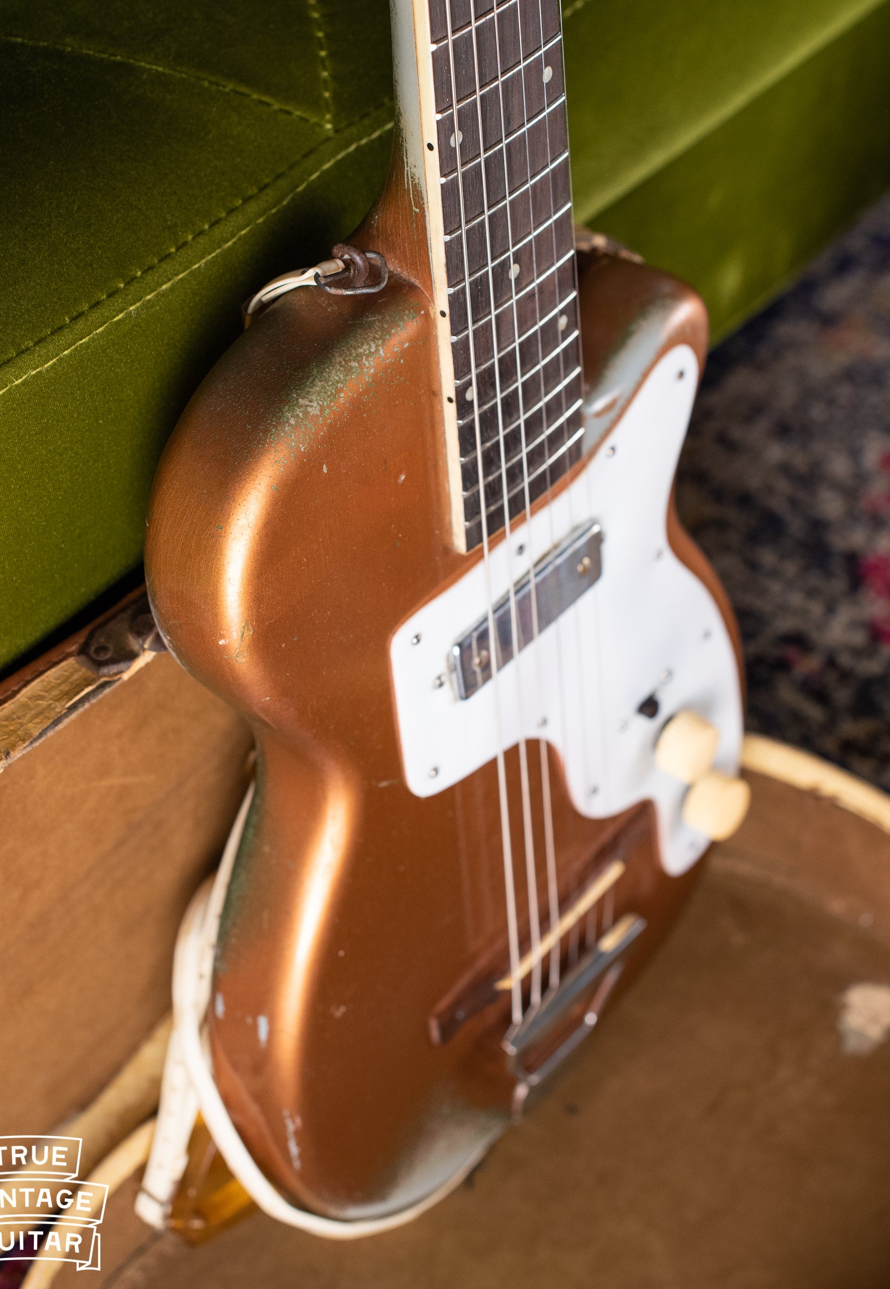 Vintage Harmony H44 Stratotone