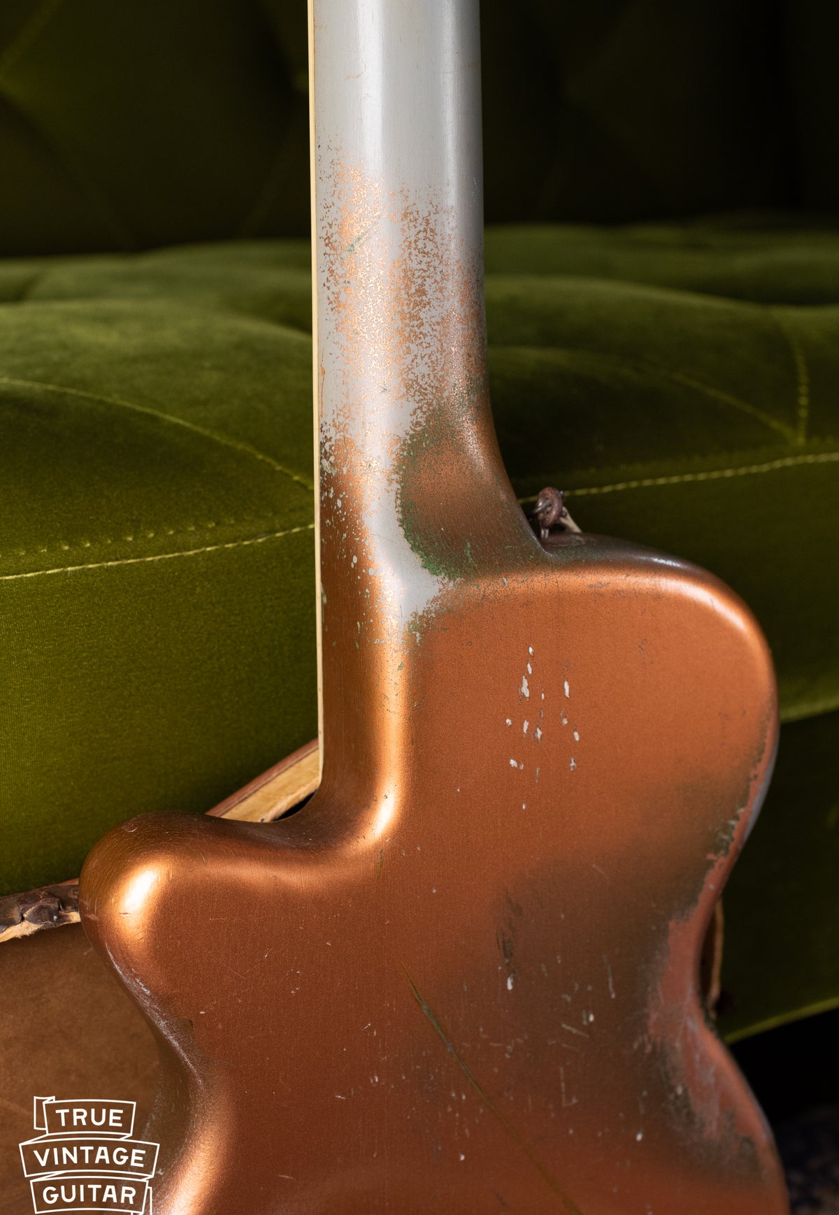 Neck through design, Vintage Harmony H44 Stratotone