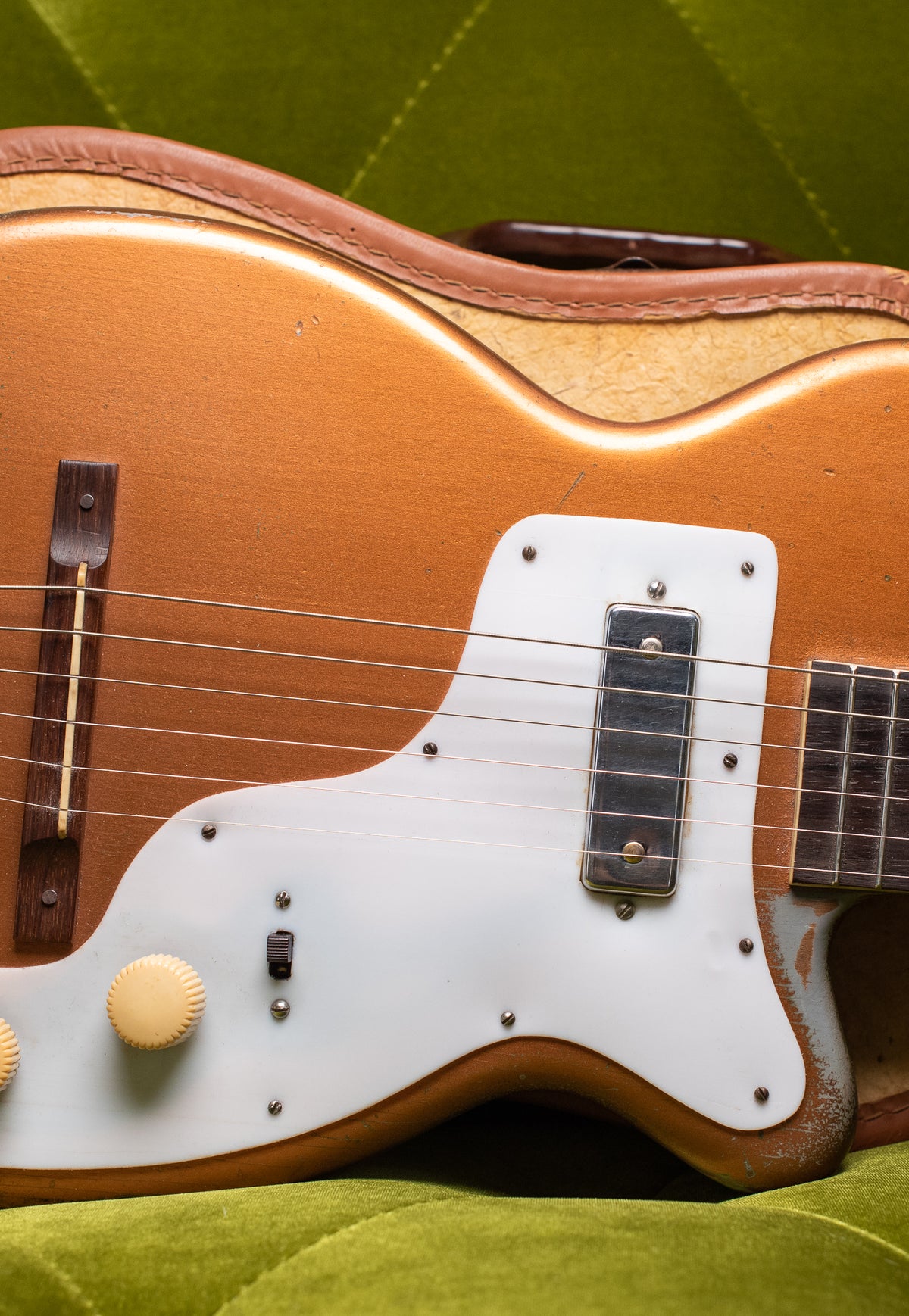 Vintage Harmony H44 Stratotone