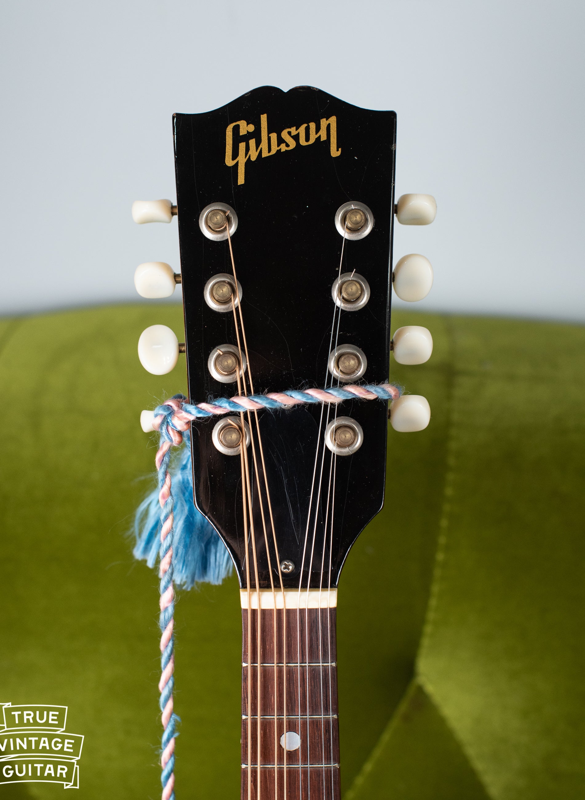 Gibson mandolin headstock 1957