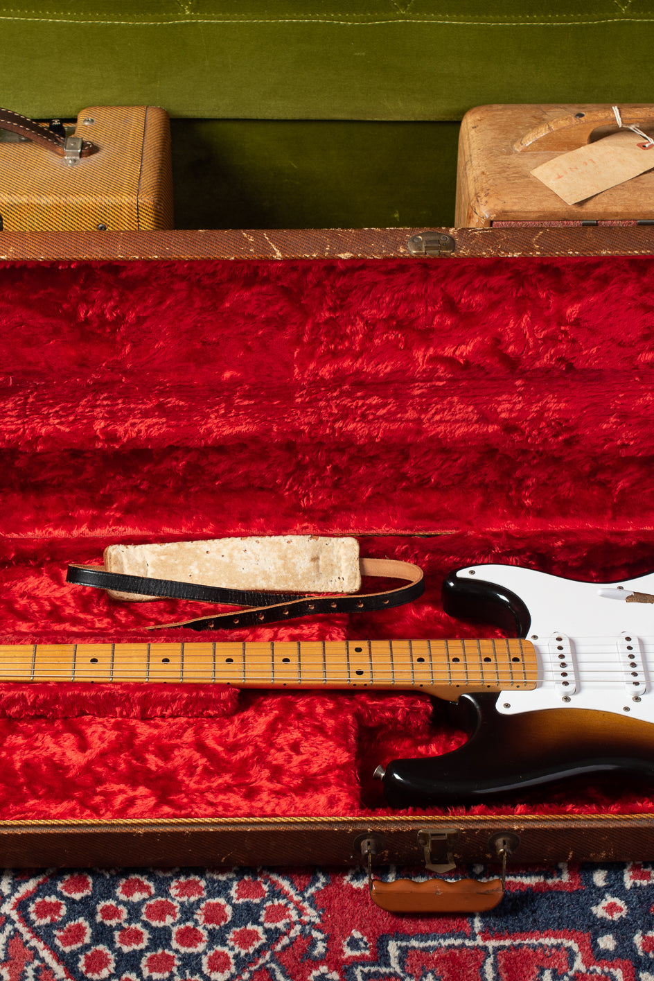 Fender Stratocaster 1954 center pocket case