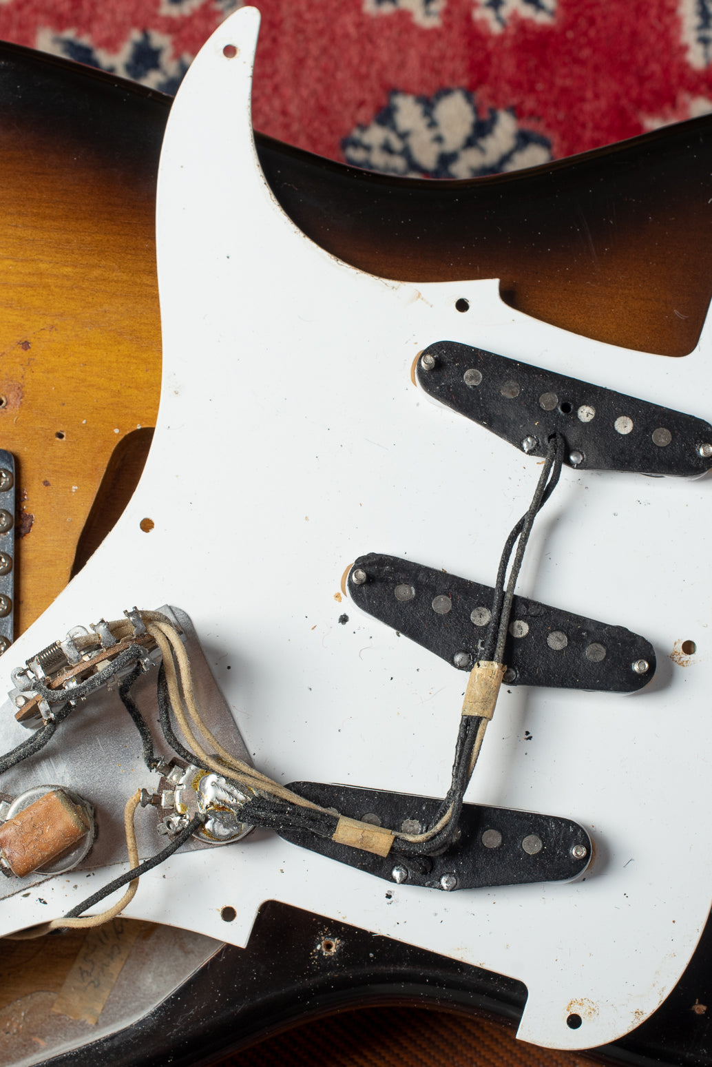 Fender Stratocaster 1954 original black bobbin pickups, potentiometers, switch, capacitor