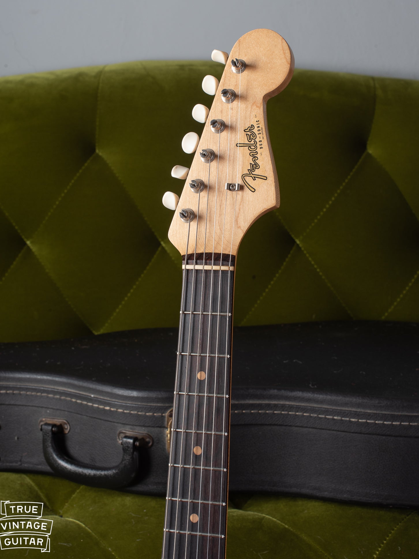 Neck with slab Rosewood fretboard of 1962 Fender Duo Sonic