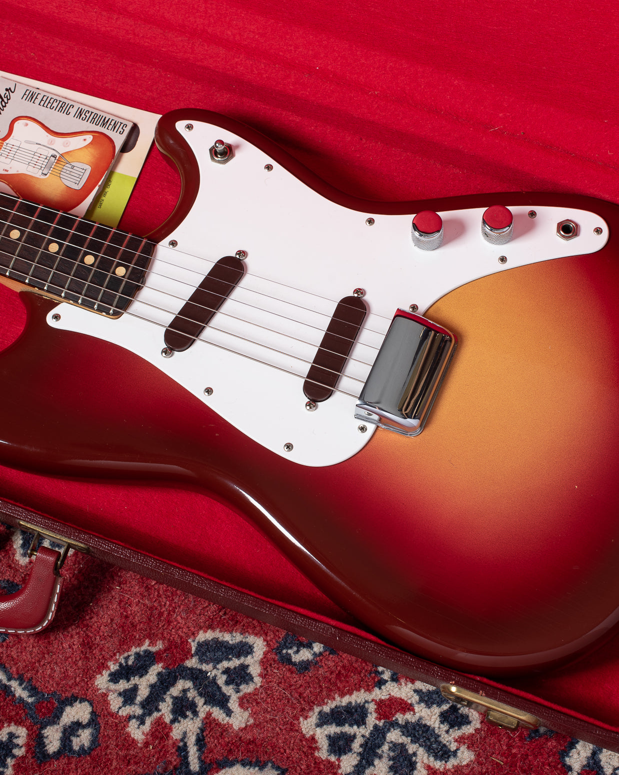 Body of Fender Duo Sonic 1962