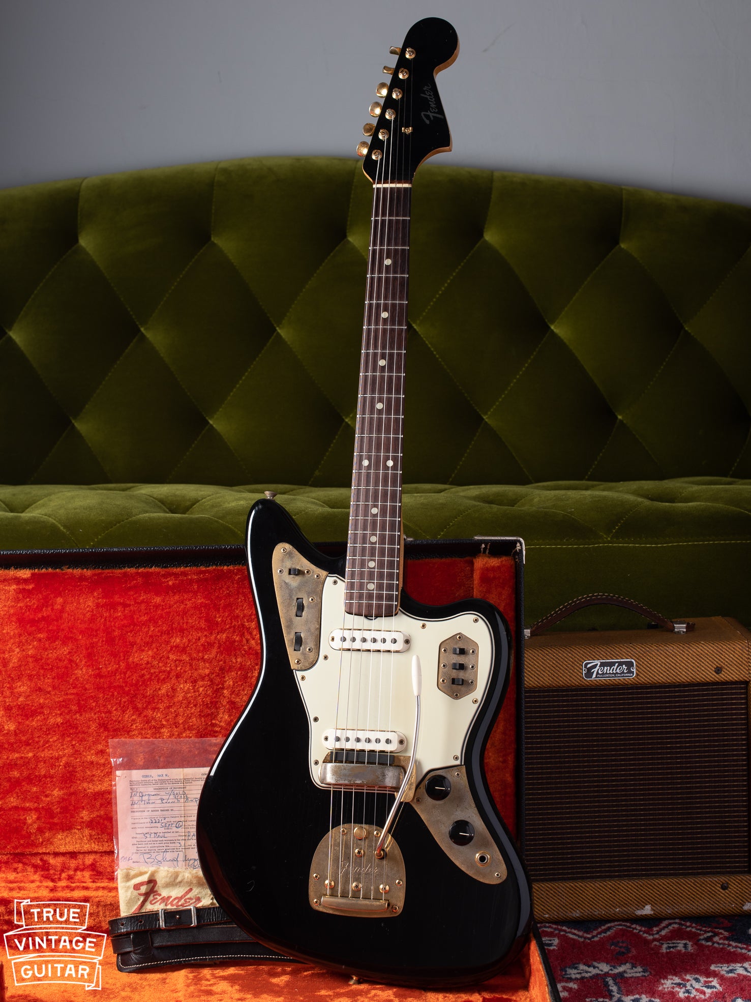 Fender Jaguar Vintage 1965 black gold