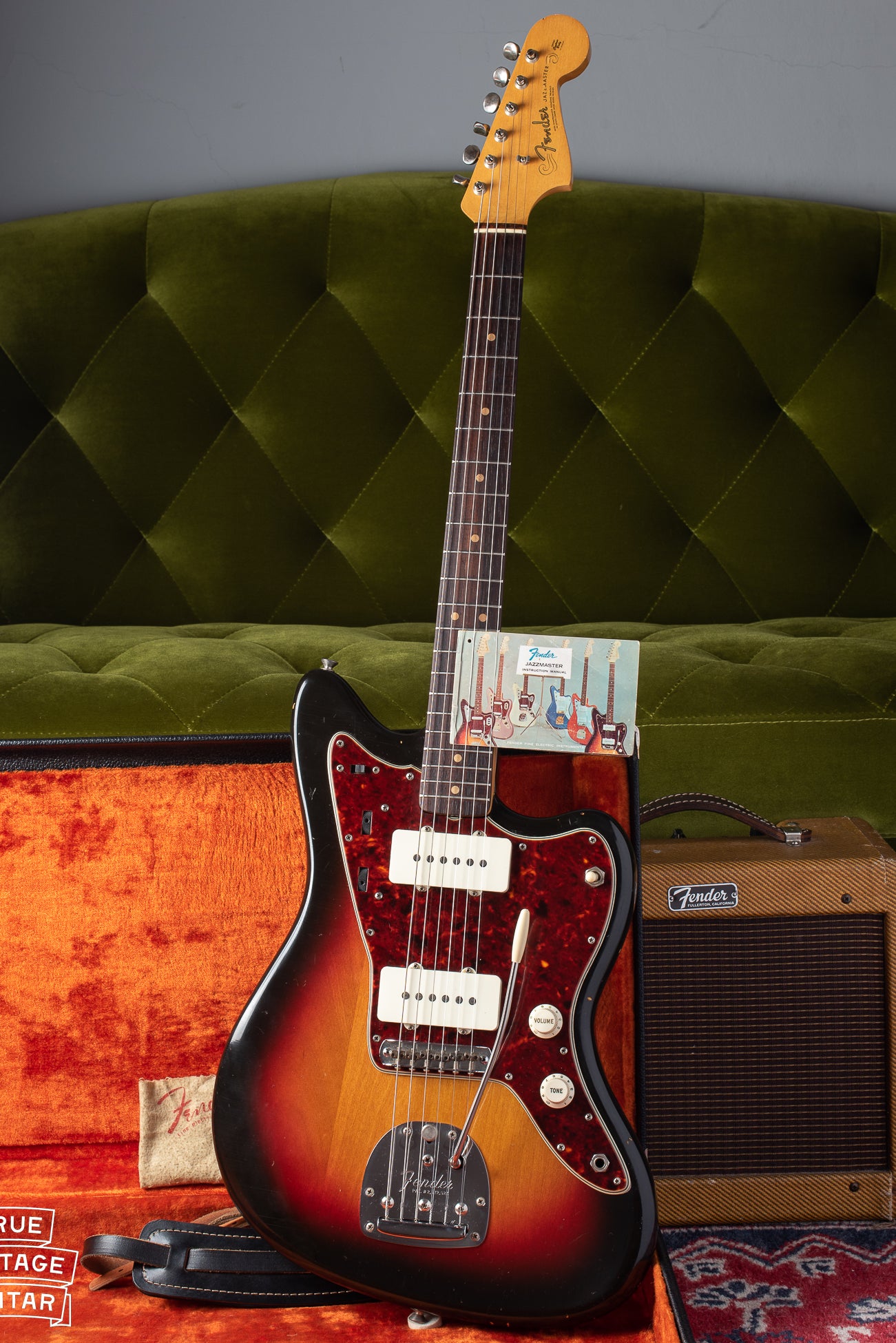 1964 Fender Jazzmaster guitar with Sunburst finish