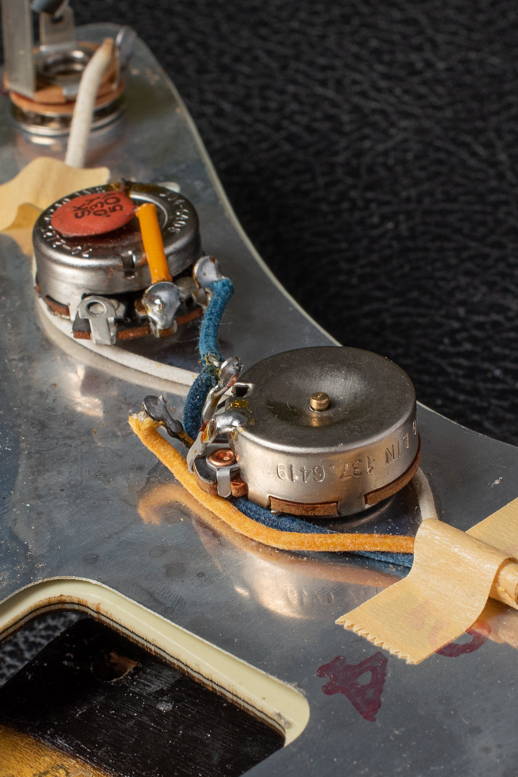 Potentiometer code CTS on 1964 Fender Jazzmaster