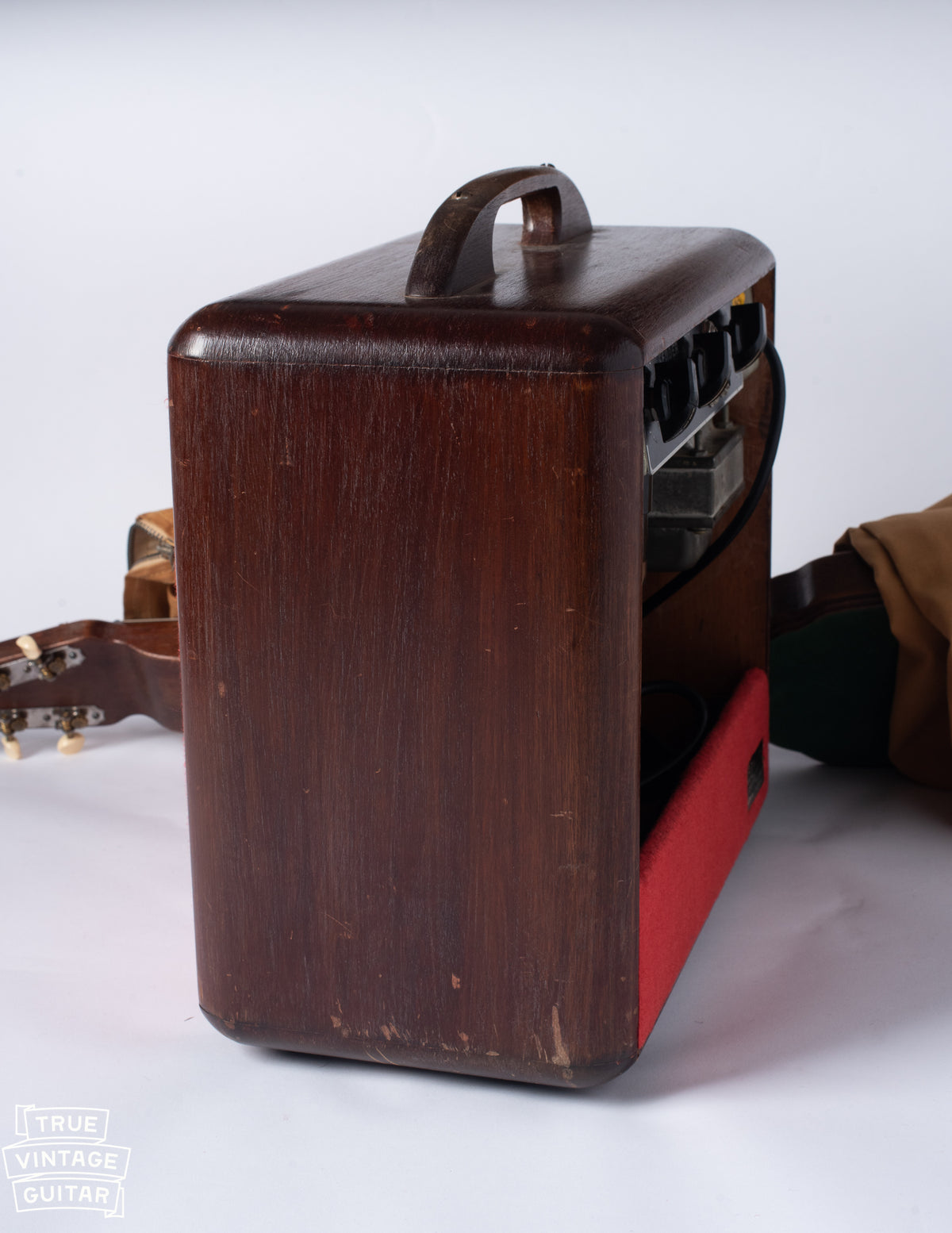 Fender Woody cabinet amp