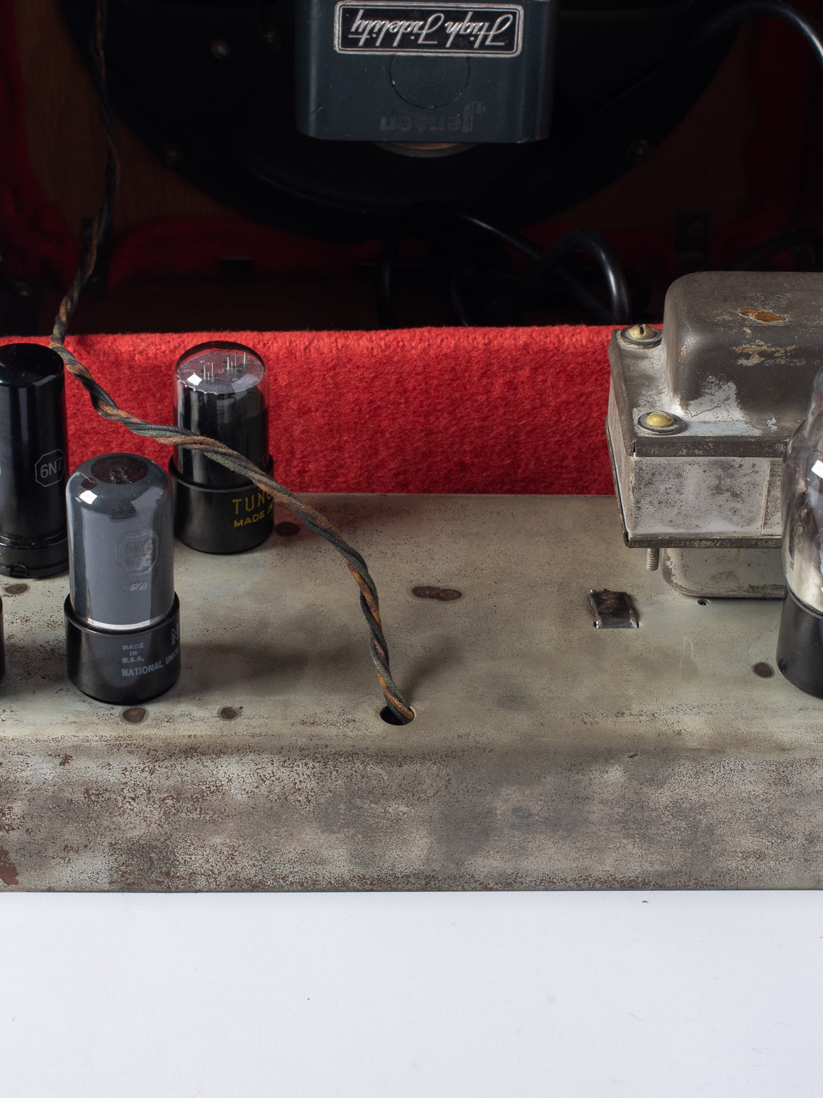 Fender Model 26 Woody amp chassis