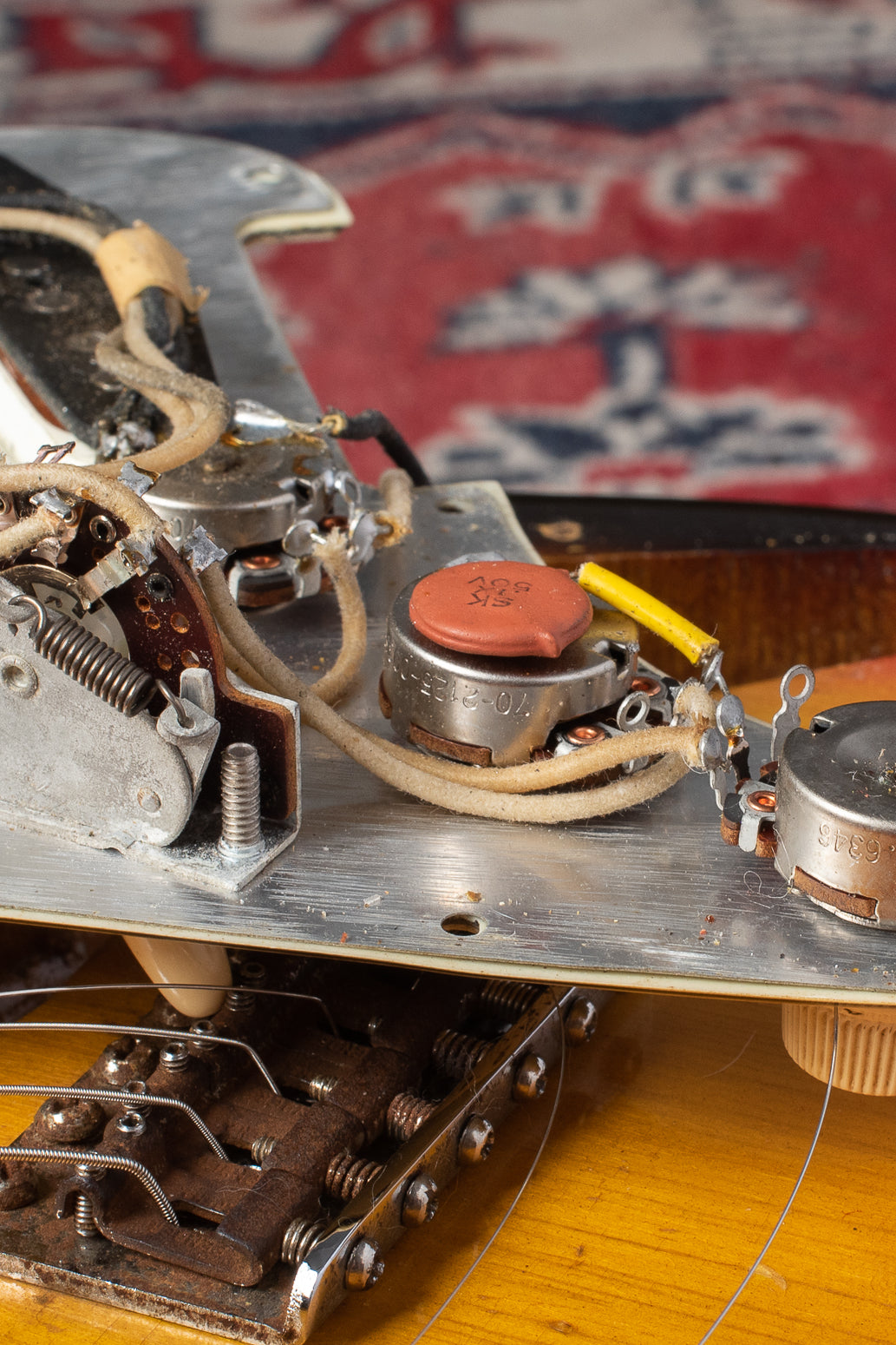 Fender Stratocaster 1963 potentiometer codes 137 6343